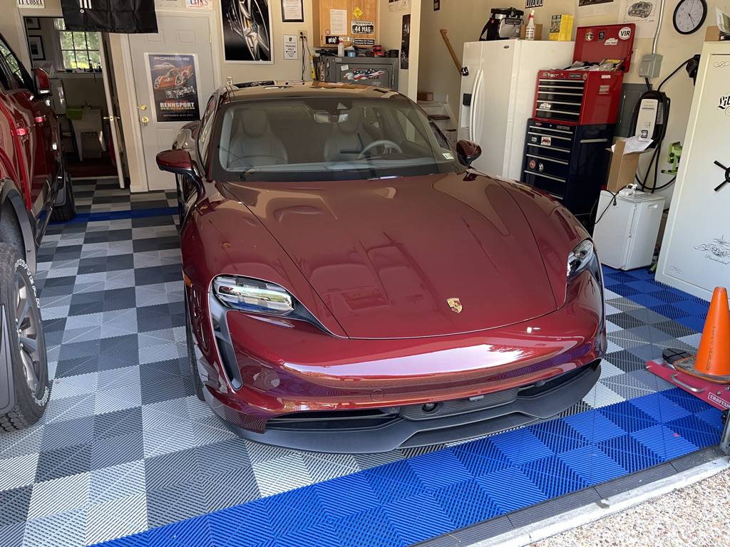 Porsche Cayenne EV Garage Floor Coatings 1629024343733