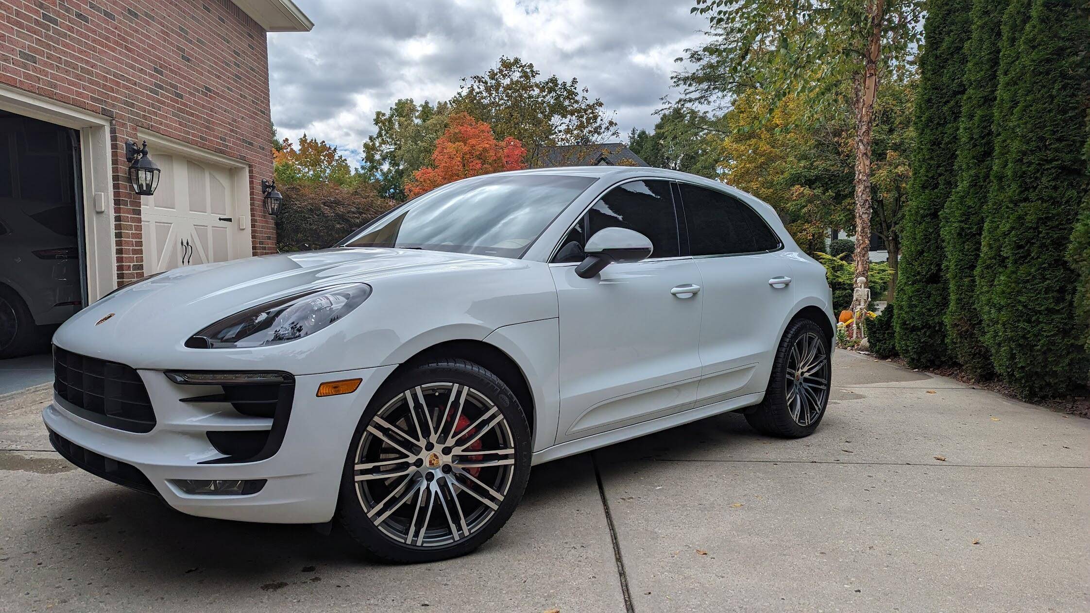 Porsche Cayenne EV Anyone have a Taycan and a Macan? 1704589856567