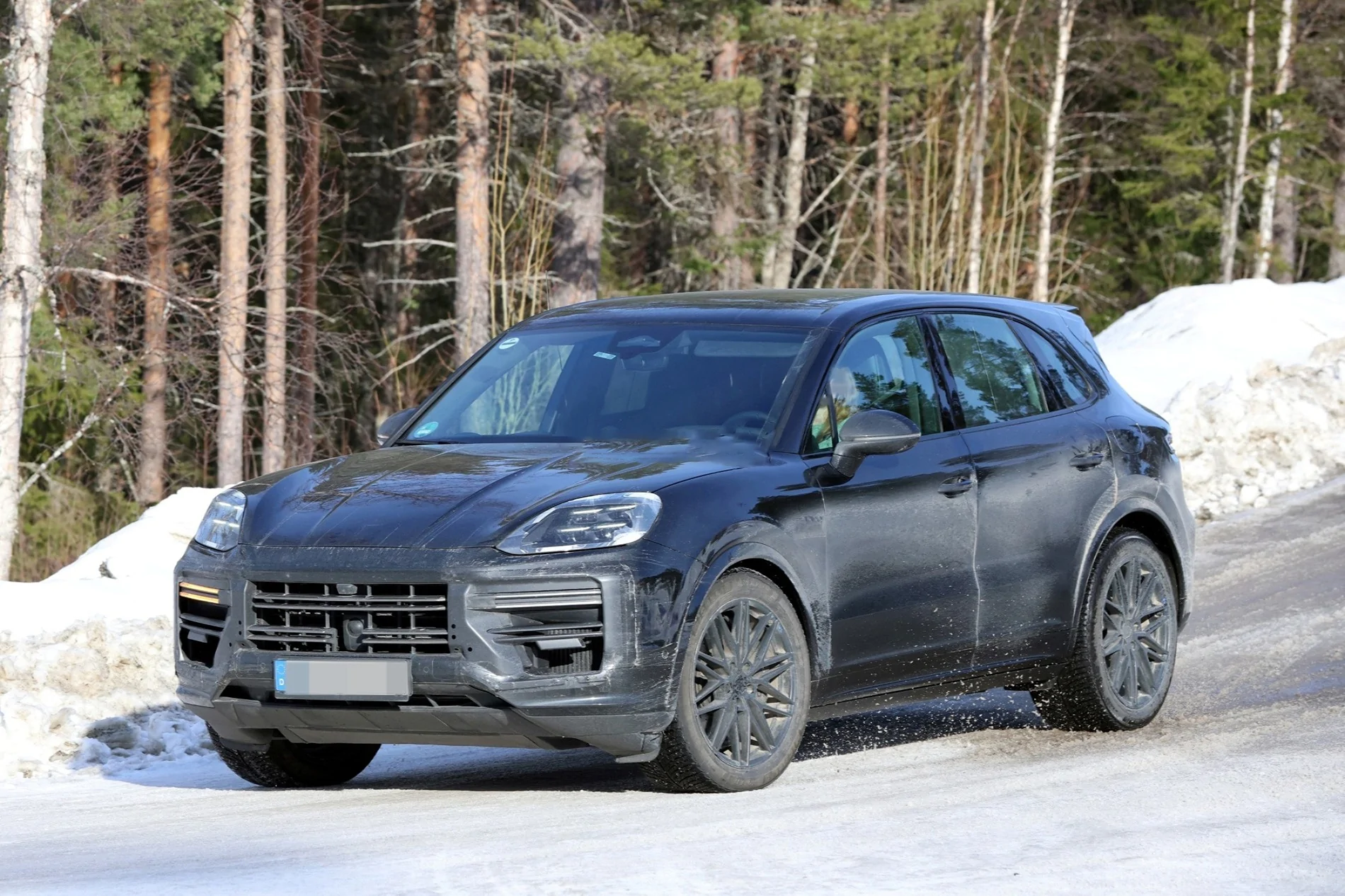 Porsche Cayenne EV ICE Cayenne 2027 2