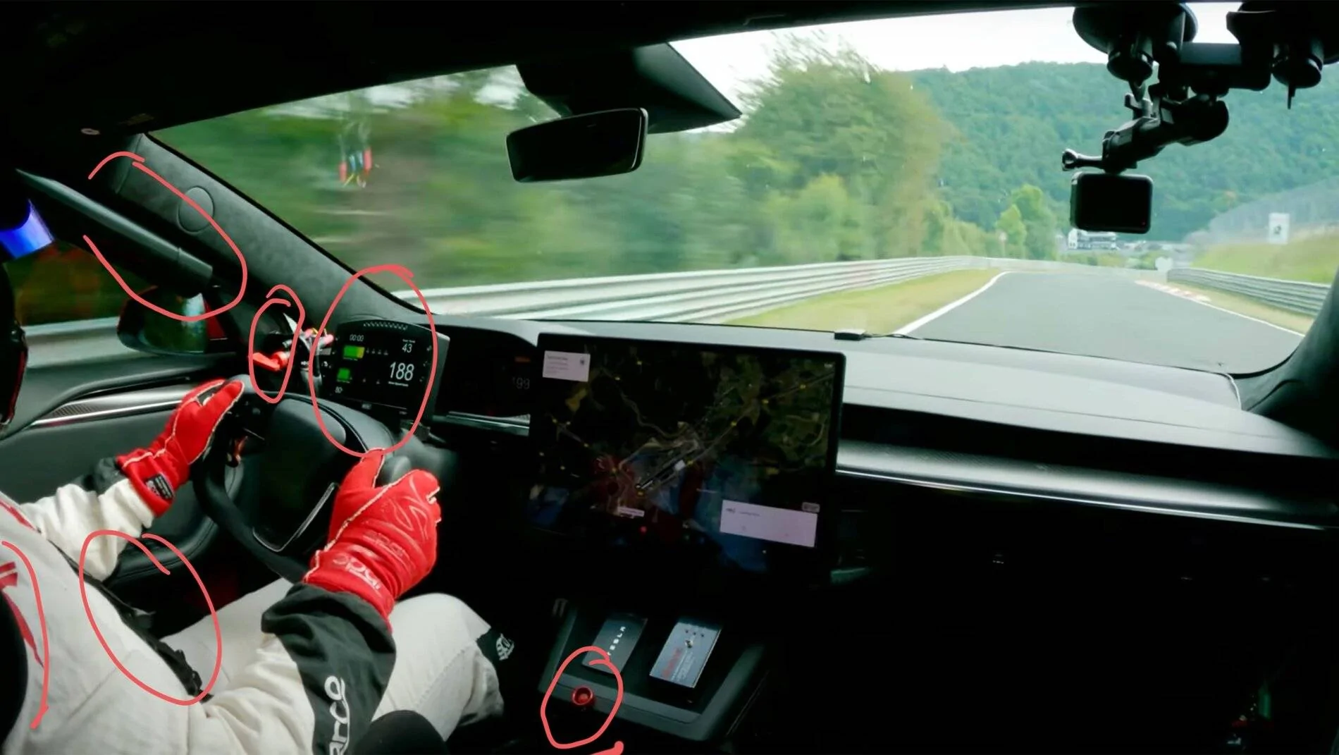 Porsche Cayenne EV Plaid beats Taycan Turbo by 11 seconds around ring... will Porsche respond? 20210911_145919
