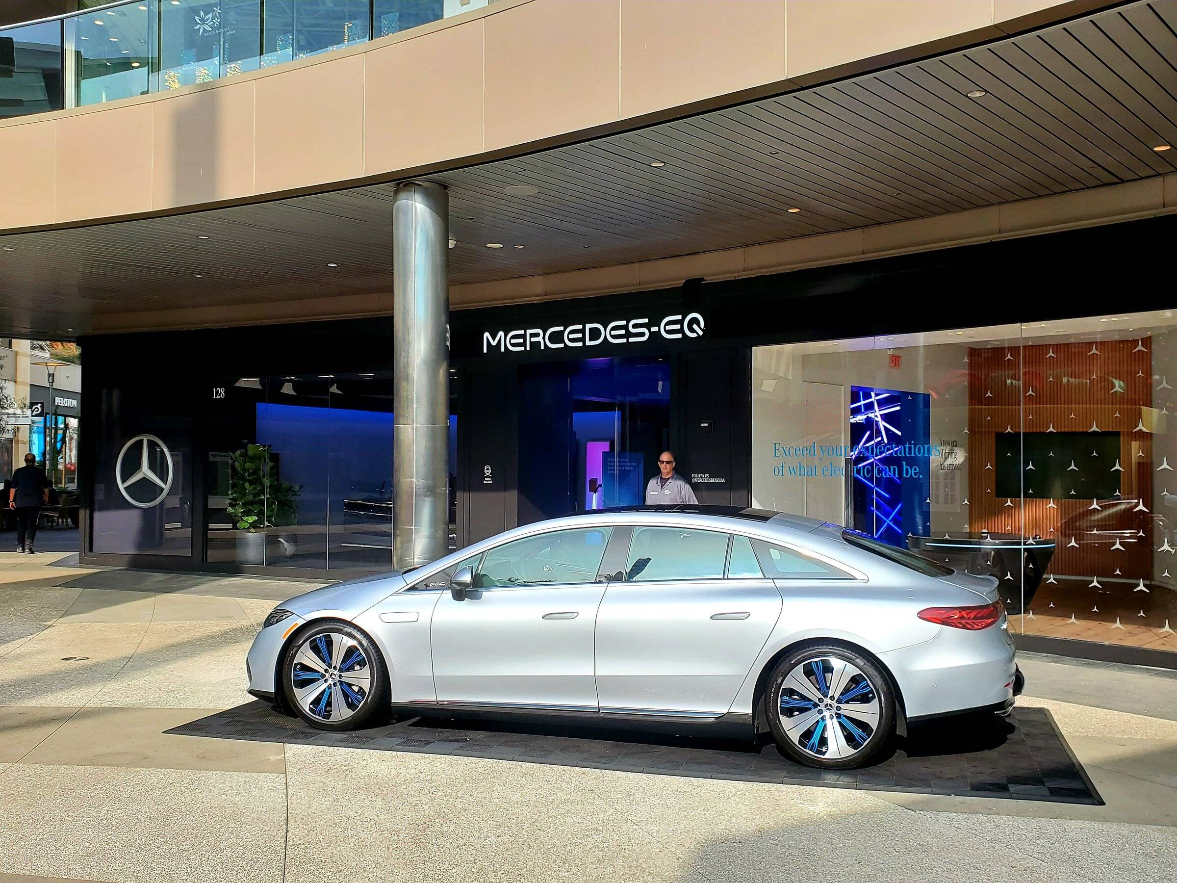 Porsche Cayenne EV Will you test drive the Mercedes EQS? 20211205_102042