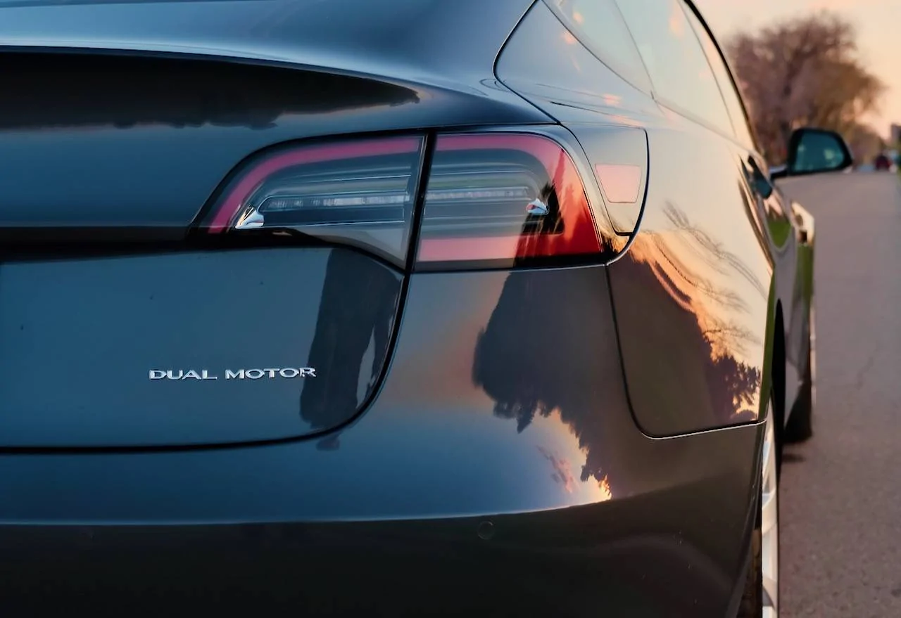 Porsche Cayenne EV A Taycan Owner Buys a Tesla: Informal Battle of Two (Very Different) EVs! 2022 05 UNIT - 1 (2)