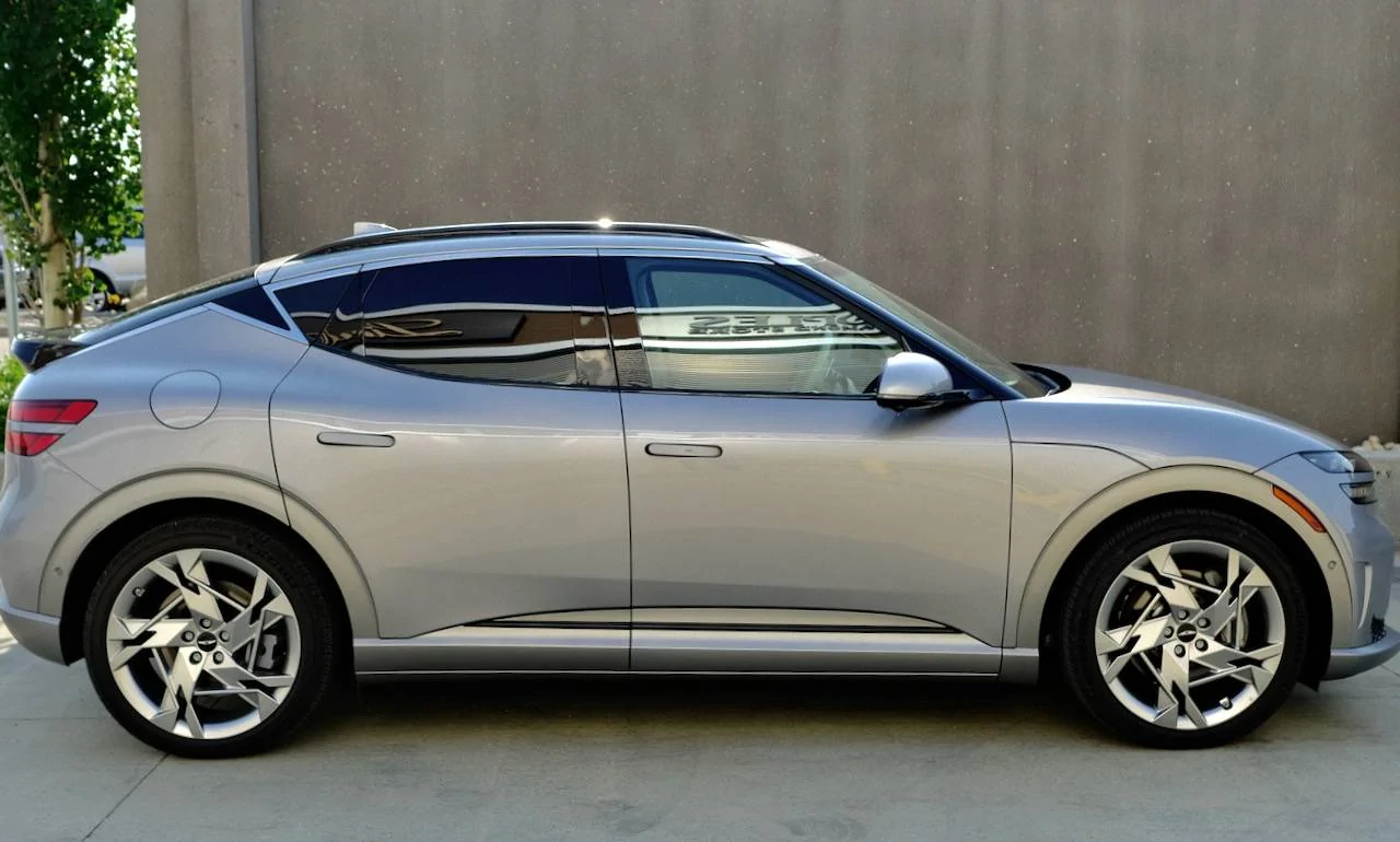 Porsche Cayenne EV GENESIS GV60 -- I have one on order, should I keep it or cancel? 2022 07_ - 1 (4)