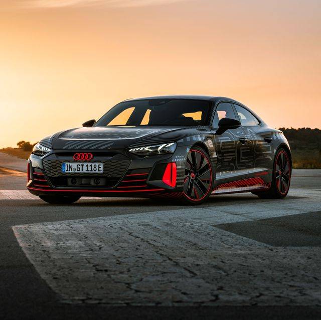 Porsche Cayenne EV 2021 Audi RS e-tron GT Prototype Review 2022-audi-rs-e-tron-gt-105-1604614291