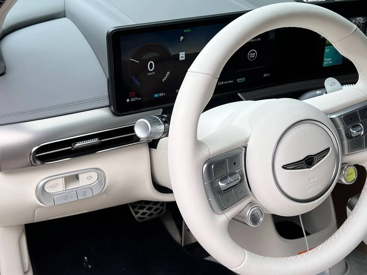 Porsche Cayenne EV A Taycan Owner Buys a Tesla: Informal Battle of Two (Very Different) EVs! 2022 GV_ - 1 (2)