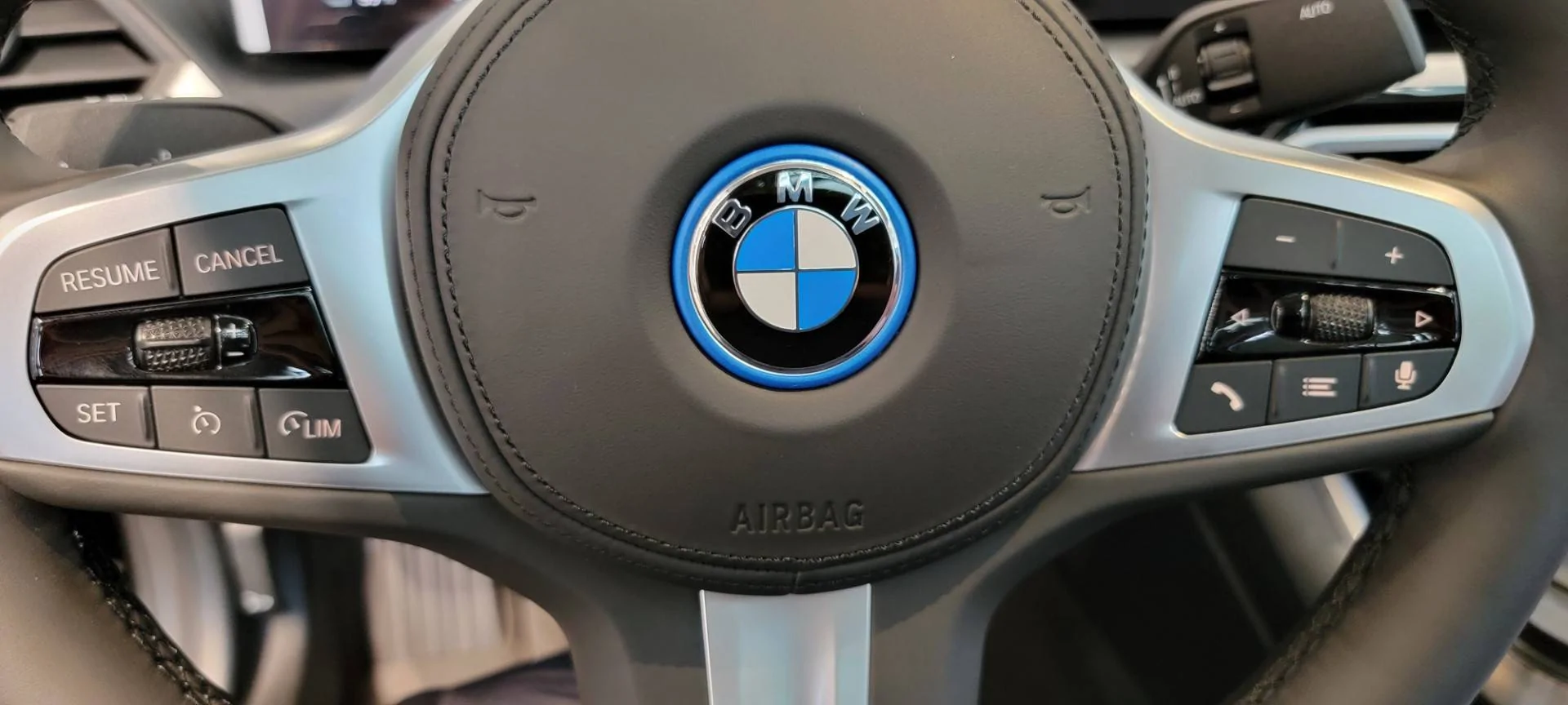 Porsche Cayenne EV BMW XM. What are they thinking? 20230321_153736