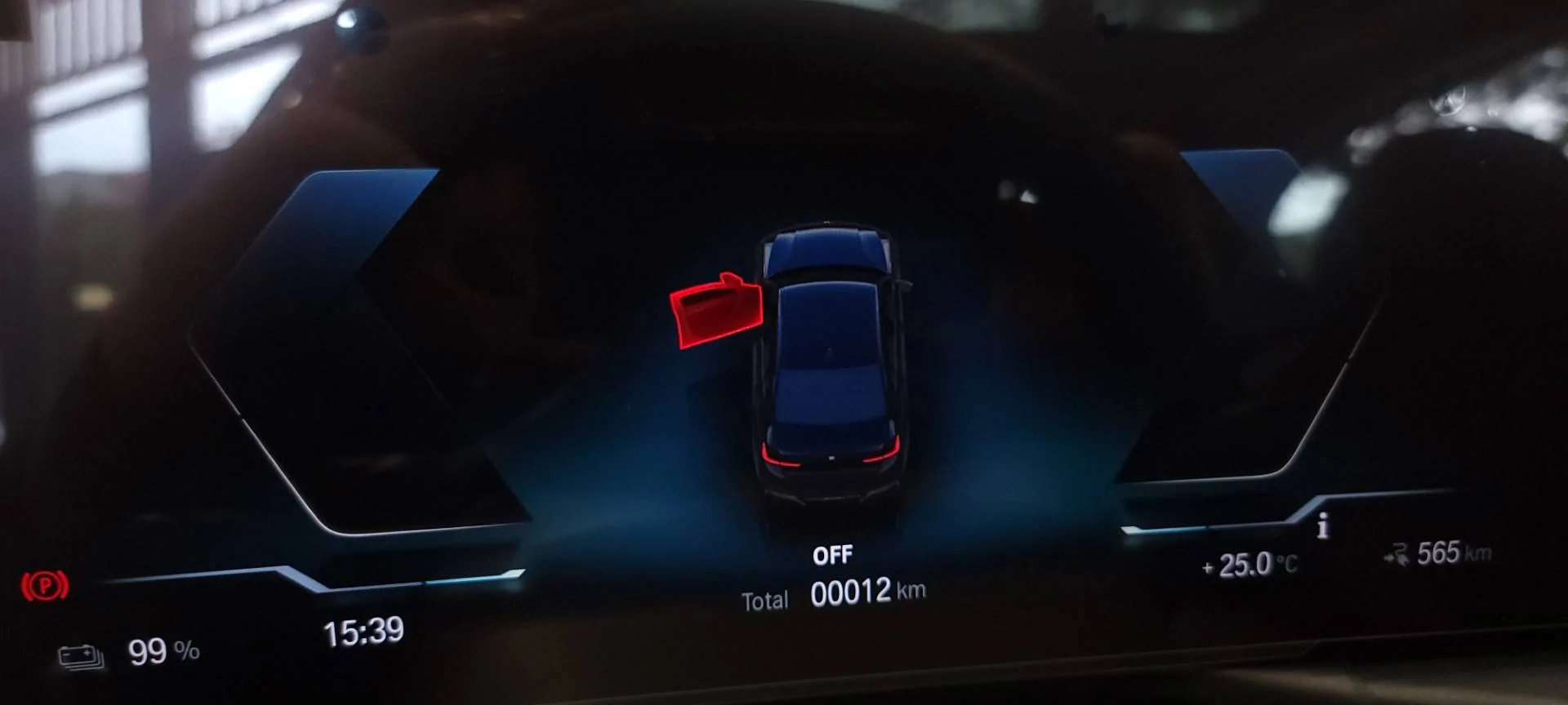 Porsche Cayenne EV BMW XM. What are they thinking? 20230321_153950