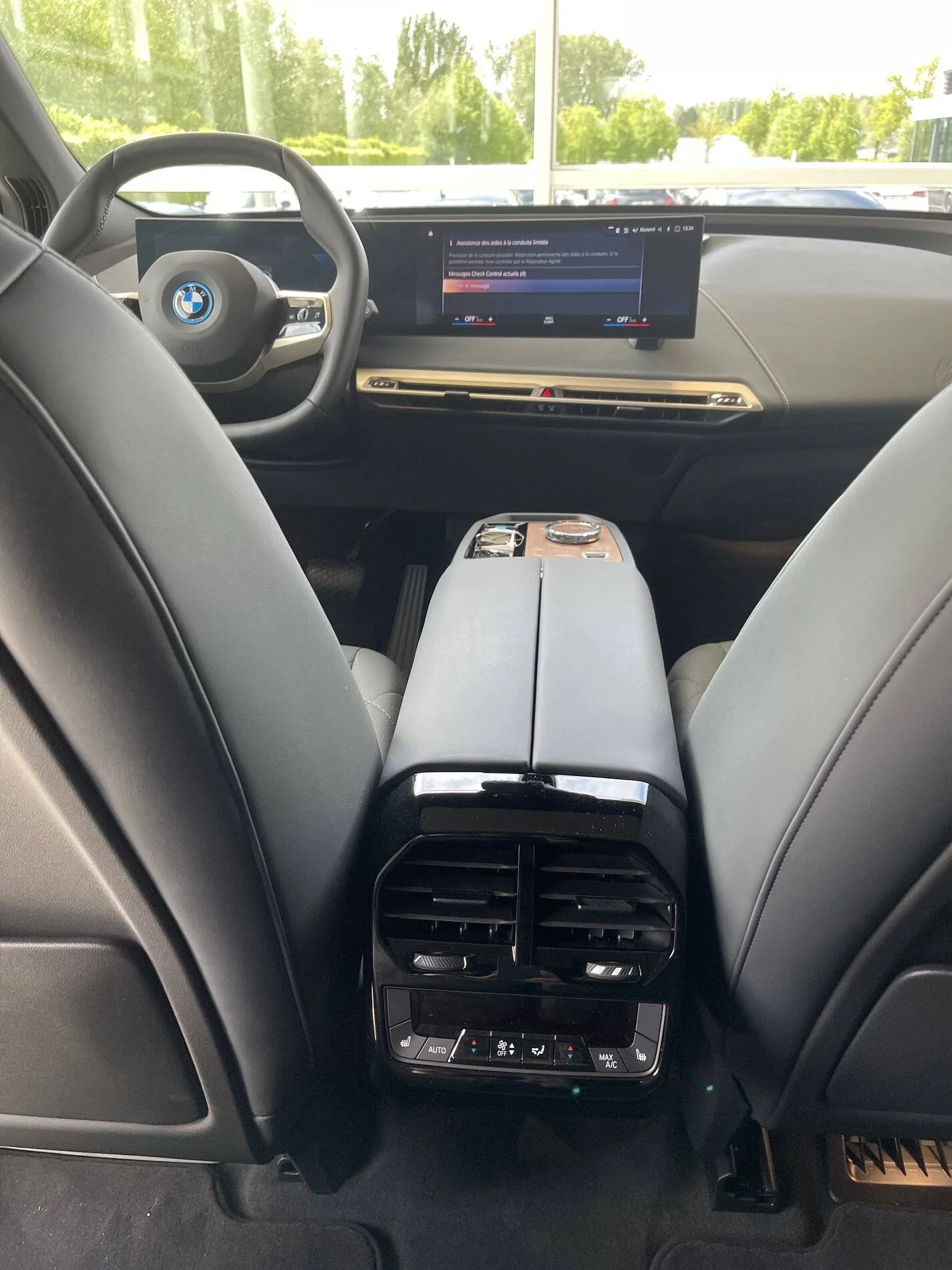 Porsche Cayenne EV BMW i4 and iX in person 61866AB3-CC63-4D07-8644-1A67F7E4CC5D