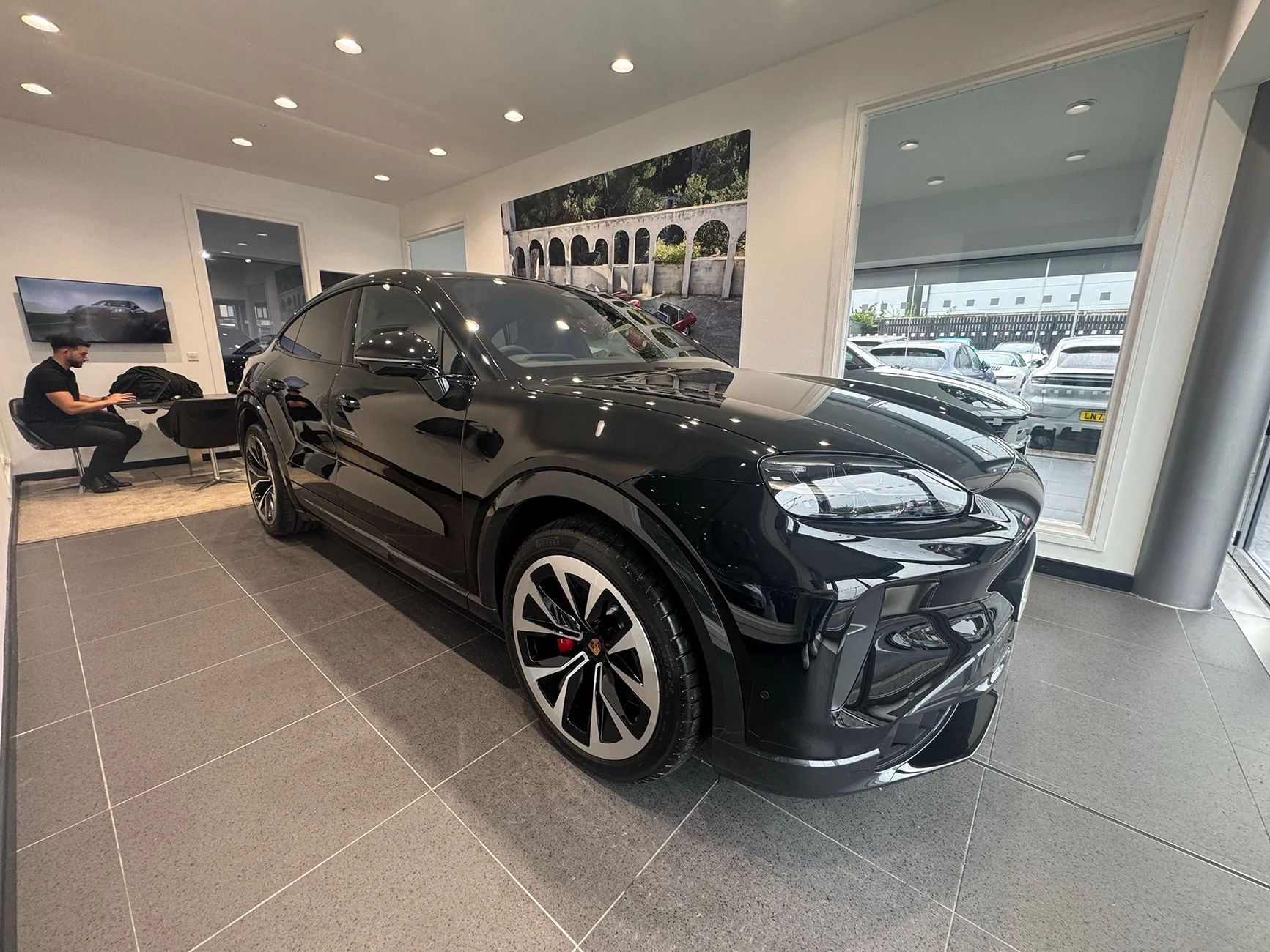 Porsche Cayenne EV My first time in a Cayenne EV today, and comparison to Taycan/Macan 71aa131b-df53-4b90-9565-04f77da3aa73