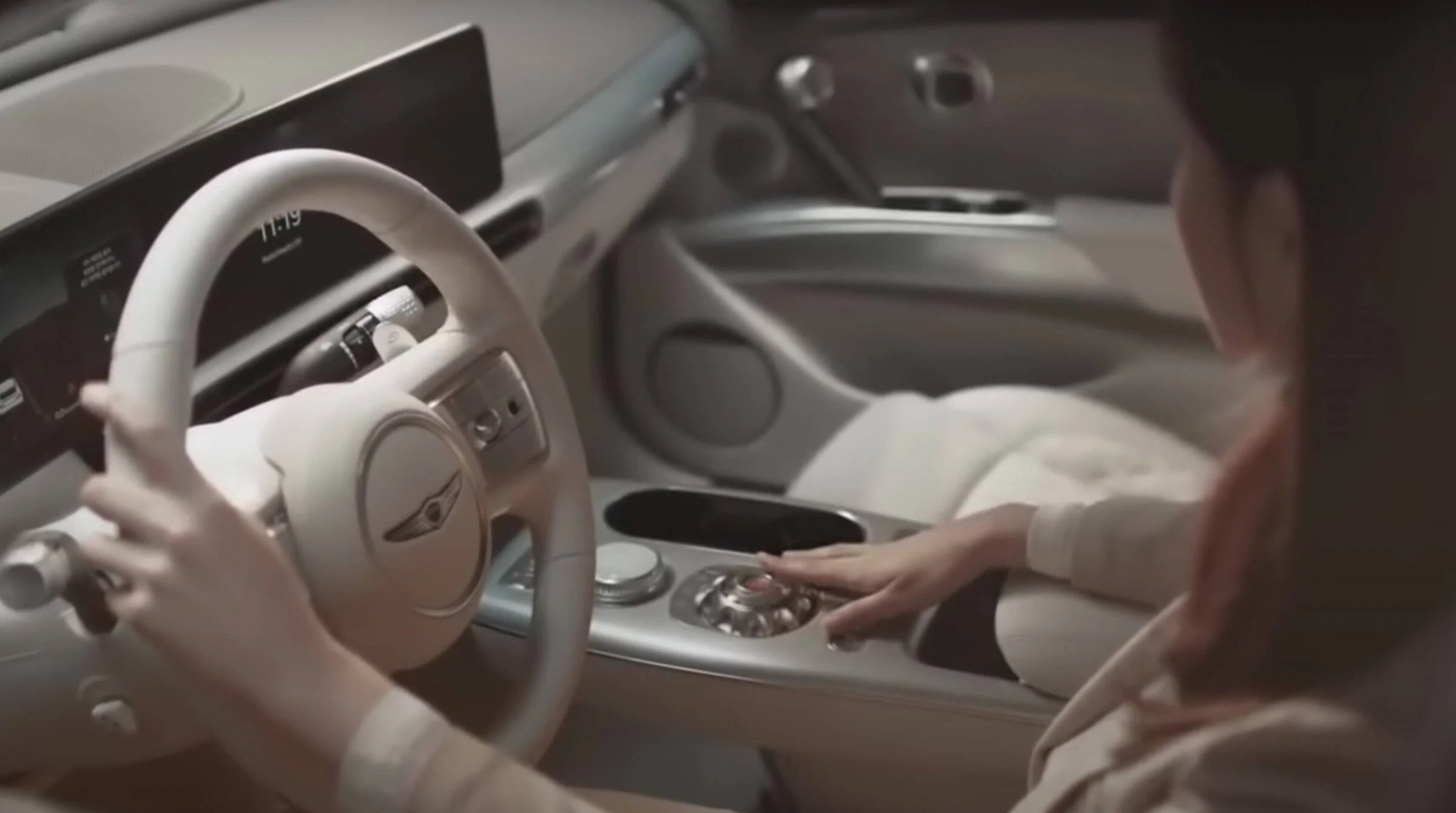 Porsche Cayenne EV GENESIS GV60 -- I have one on order, should I keep it or cancel? _GV60f