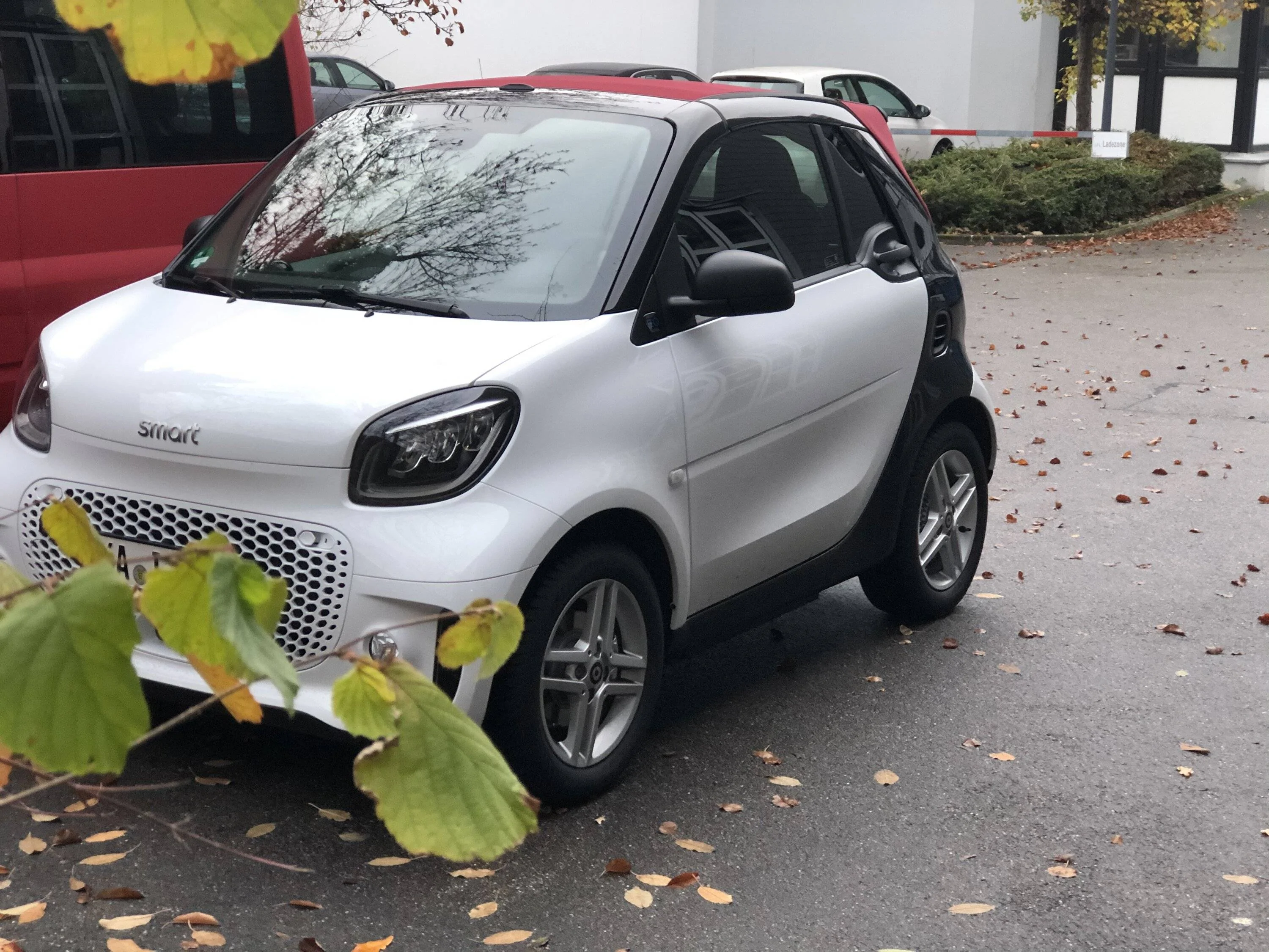 Porsche Cayenne EV Do you have other EV's? BF47862E-8EC7-4935-98D3-39FCC459C929