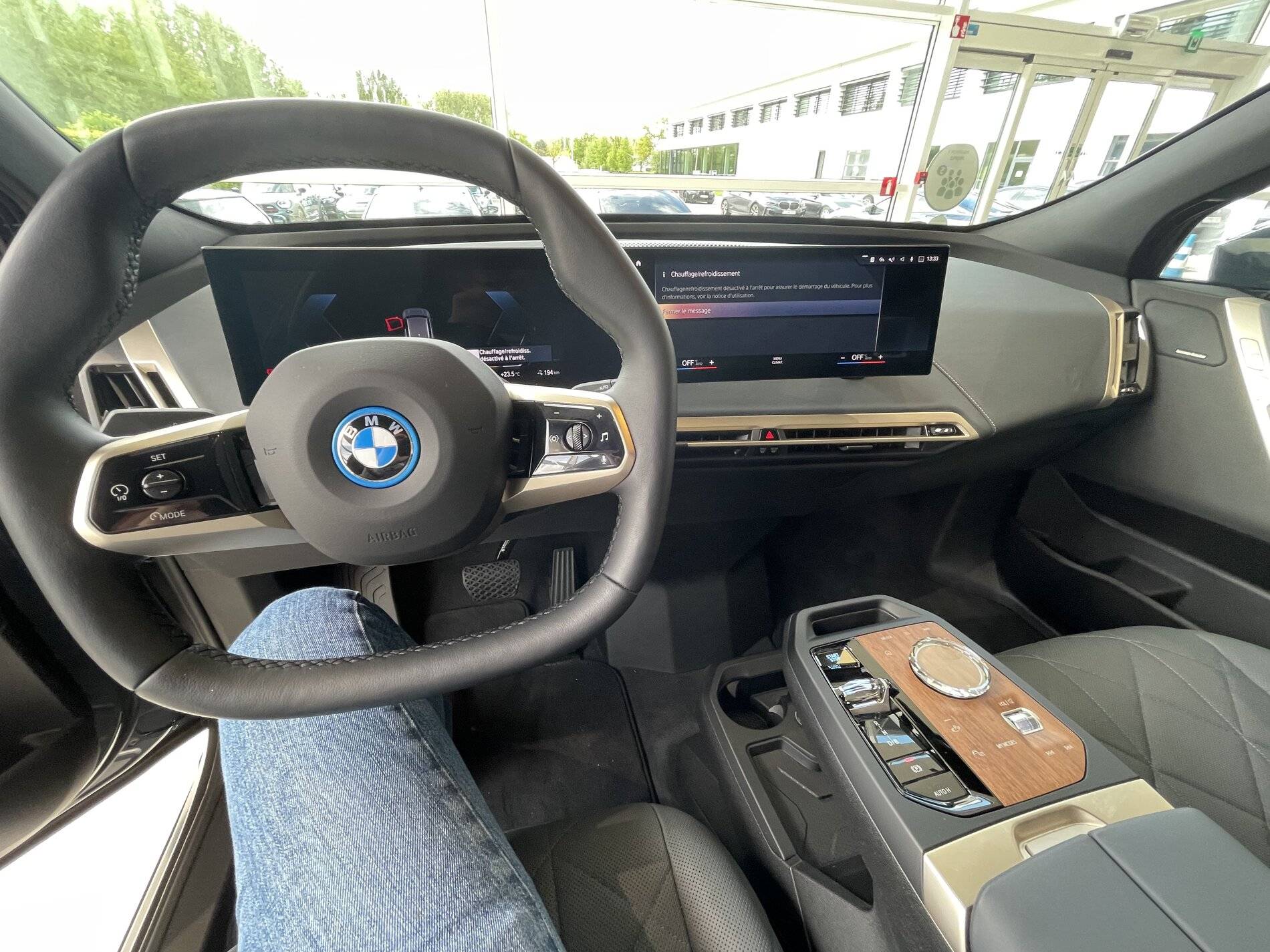 Porsche Cayenne EV BMW i4 and iX in person C3641439-BDCC-4435-979A-D6F397CA45E2