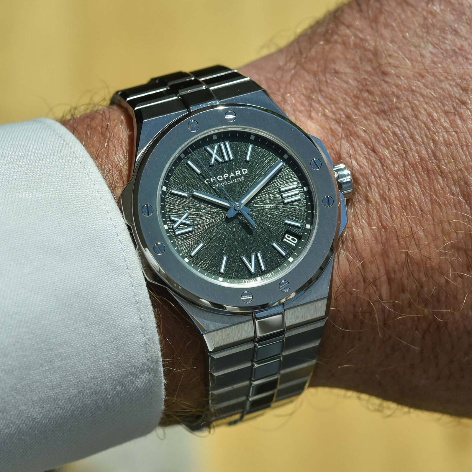 Porsche Cayenne EV Watch collectors - let's talk watches here! Chopard-Alpine-Eagle-41-pine-Green-Dial-hands-on-1
