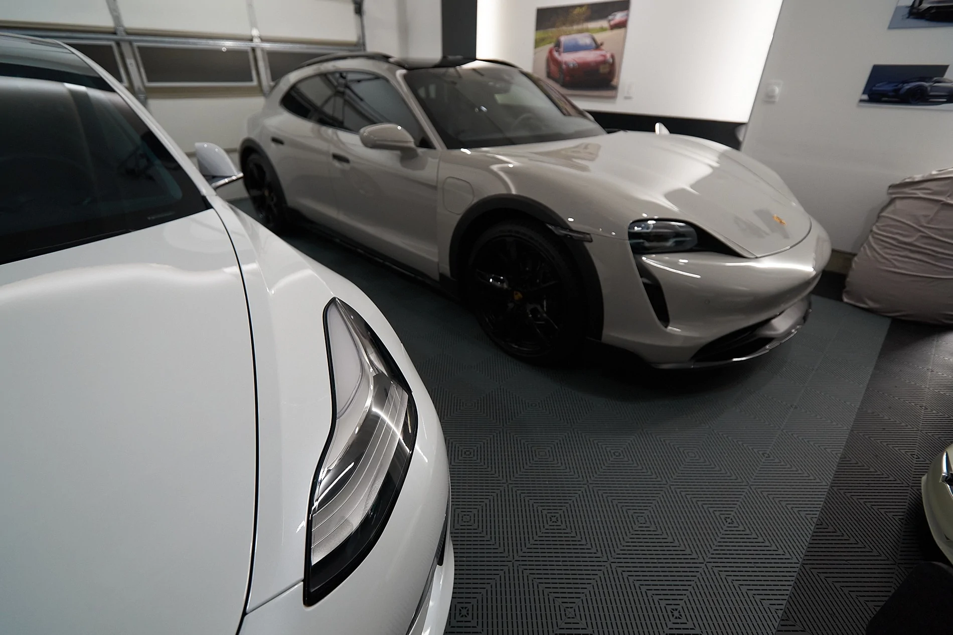 Porsche Cayenne EV Garage Floor Coatings DSC02453