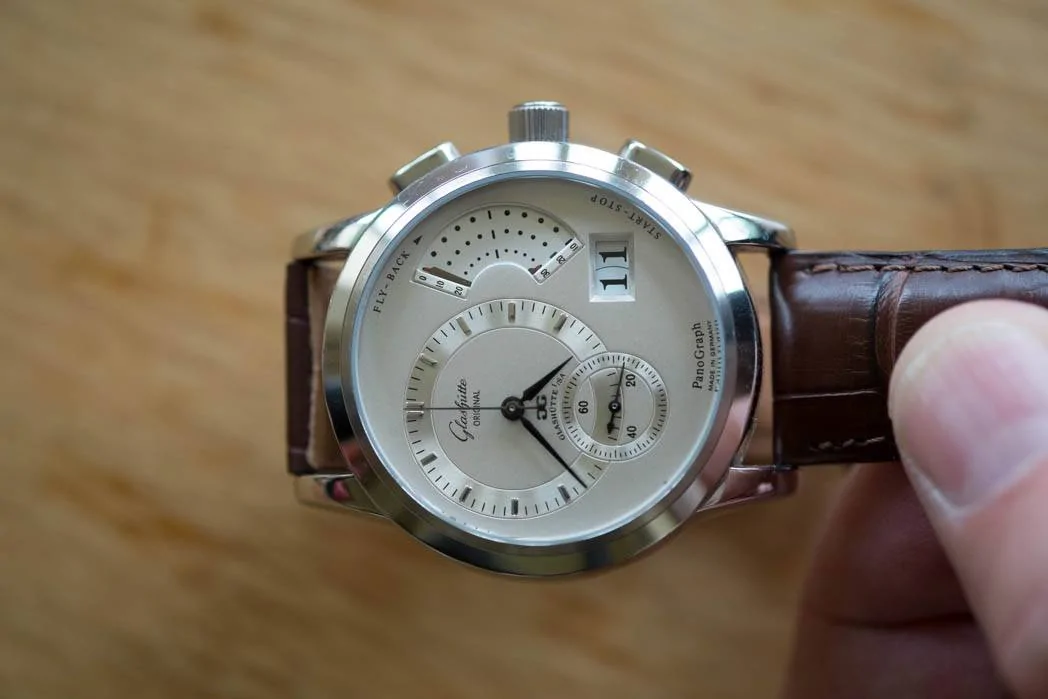 Porsche Cayenne EV Watch collectors - let's talk watches here! DSCF1575