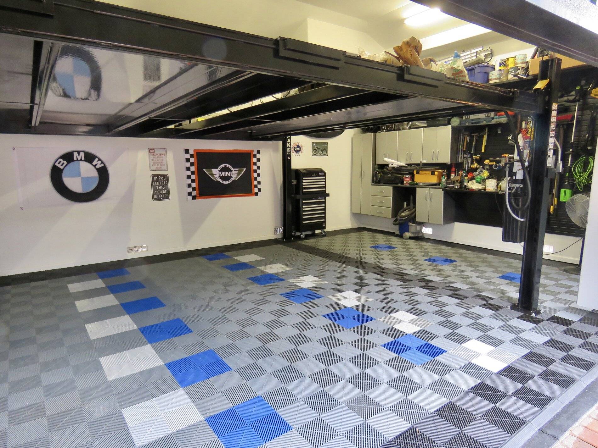 Porsche Cayenne EV Garage Floor Coatings gar2.JPG