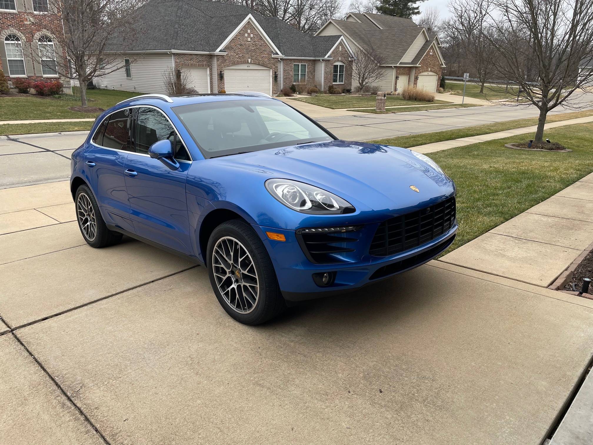 Porsche Cayenne EV my Taycan vs my 911 image4