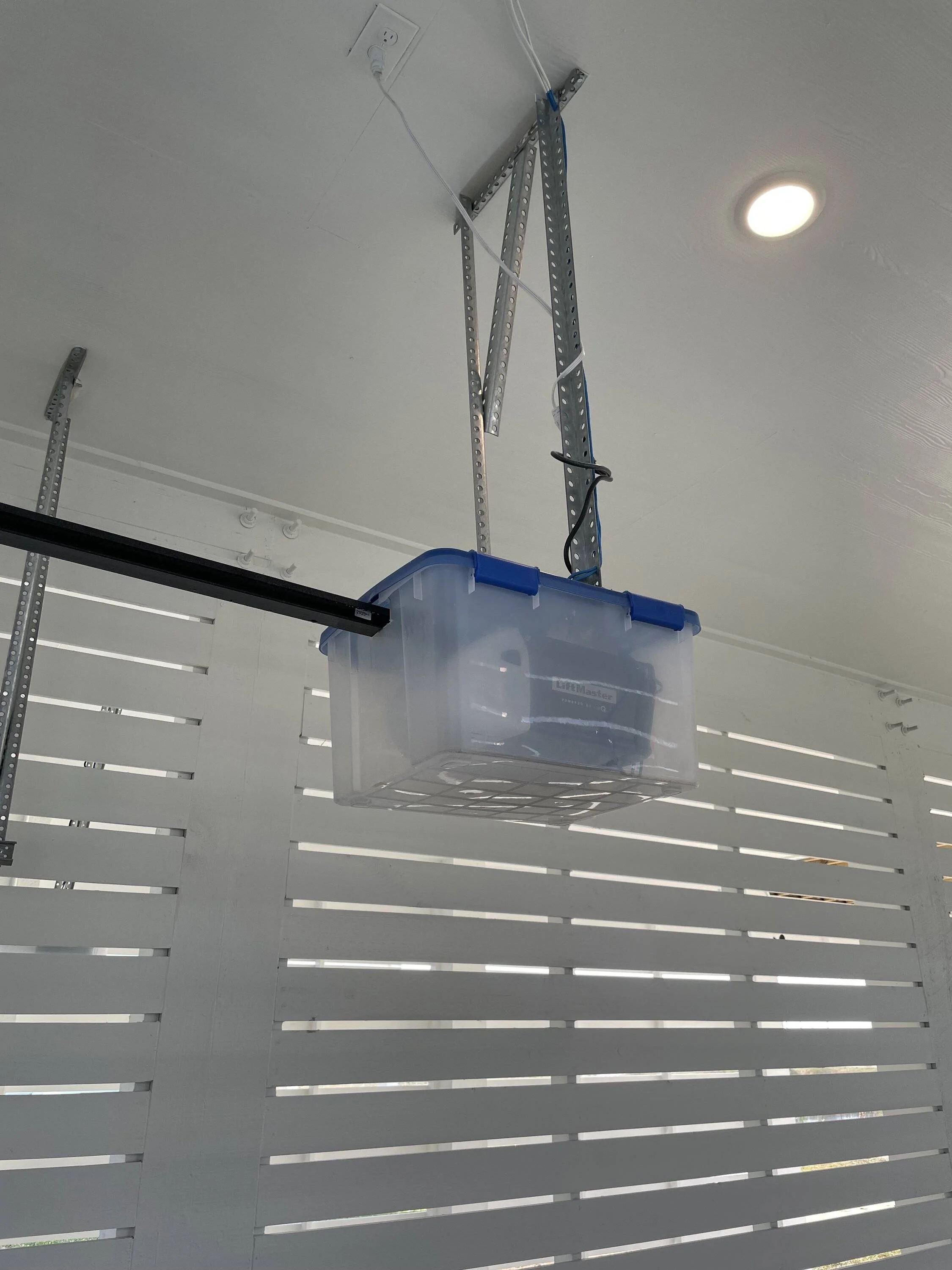 Porsche Cayenne EV Outdoor Garage Door Operator - weatherproofing? IMG_0136