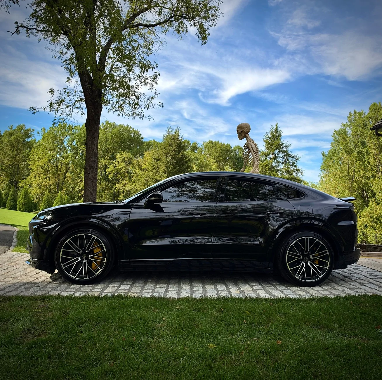 Porsche Cayenne EV Black/Beige Cayenne EV Turbo Coupe Delivered! IMG_0659