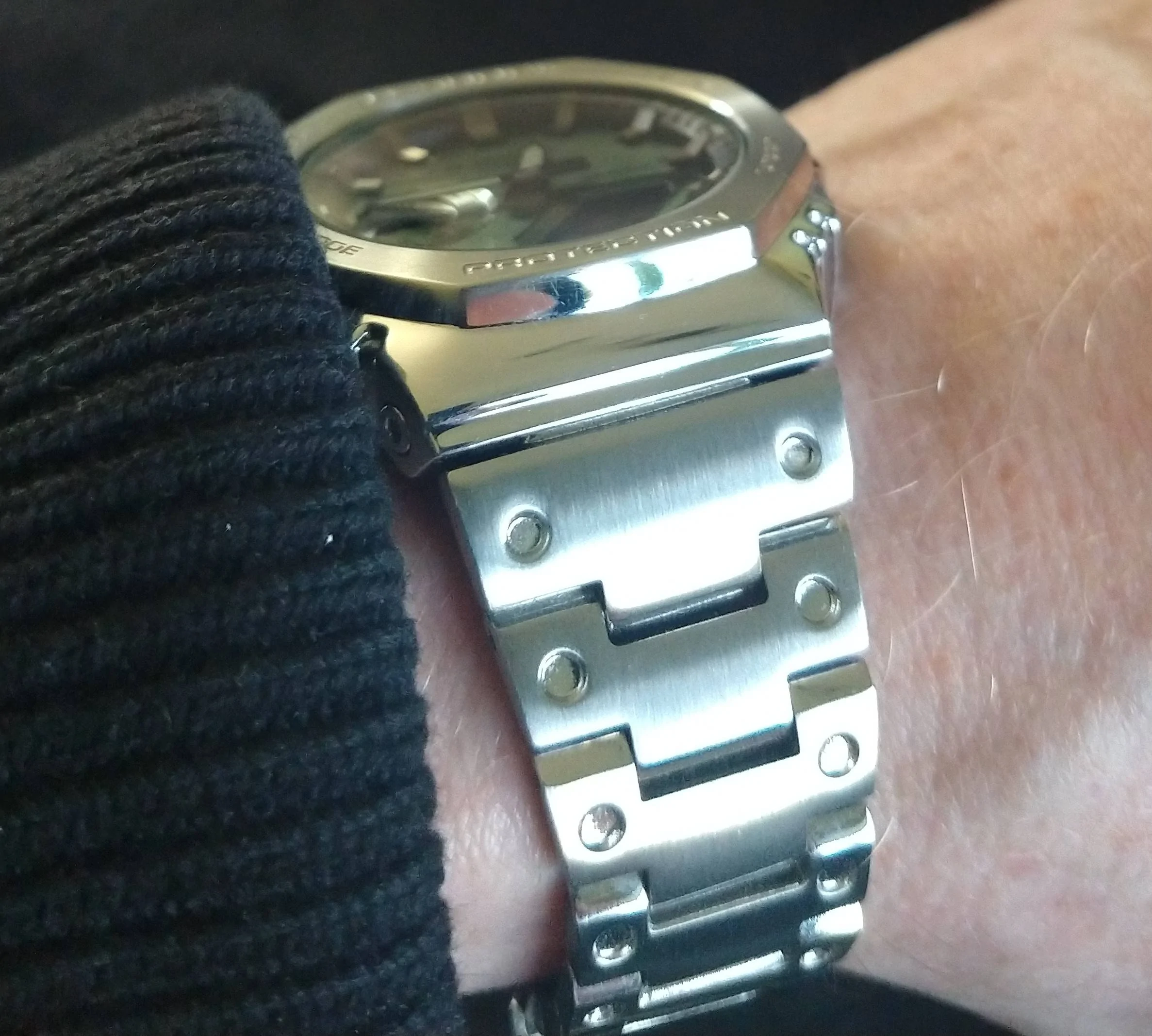 Porsche Cayenne EV Watch collectors - let's talk watches here! IMG_20230119_124424361