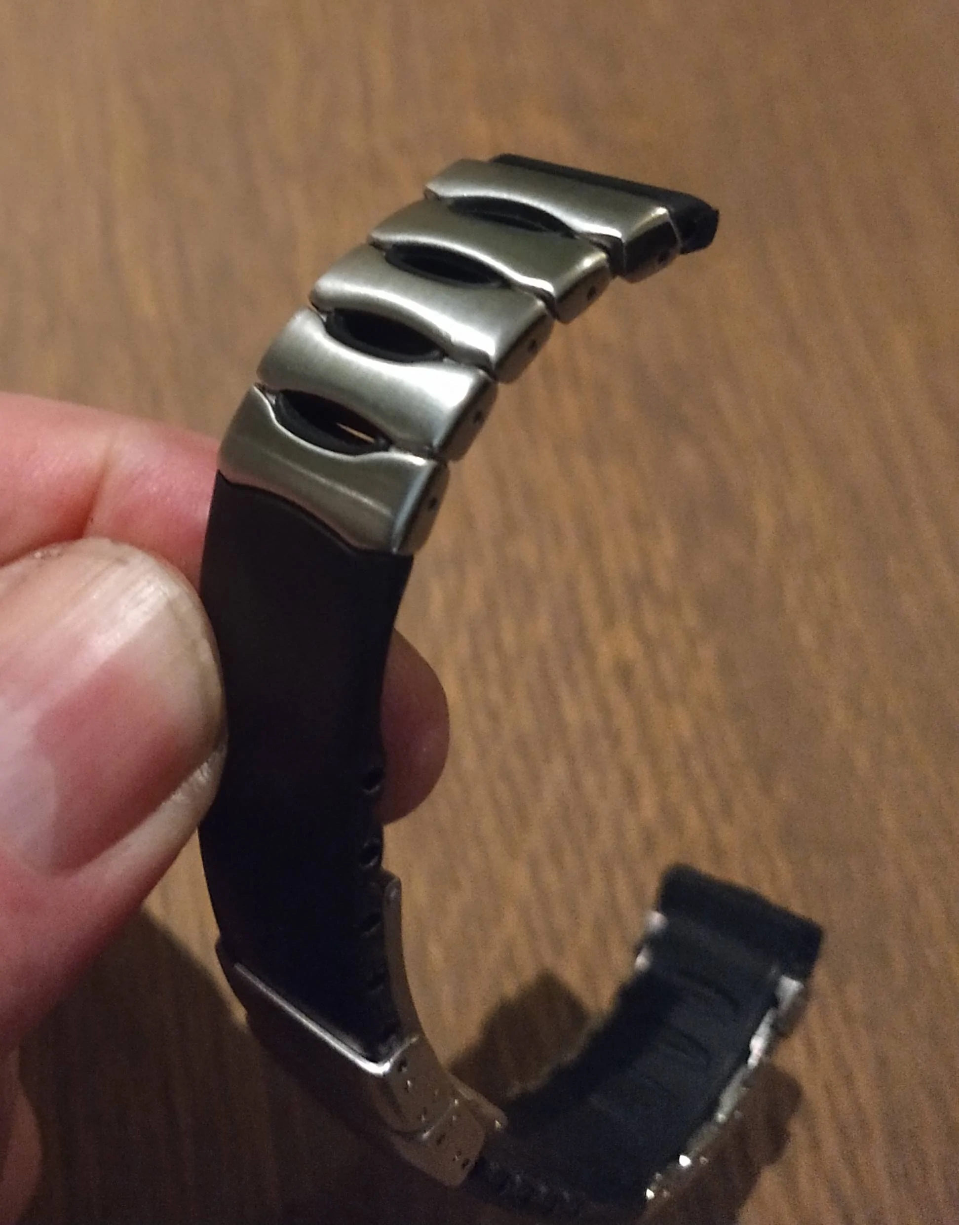 Porsche Cayenne EV Watch collectors - let's talk watches here! IMG_20230121_183514603