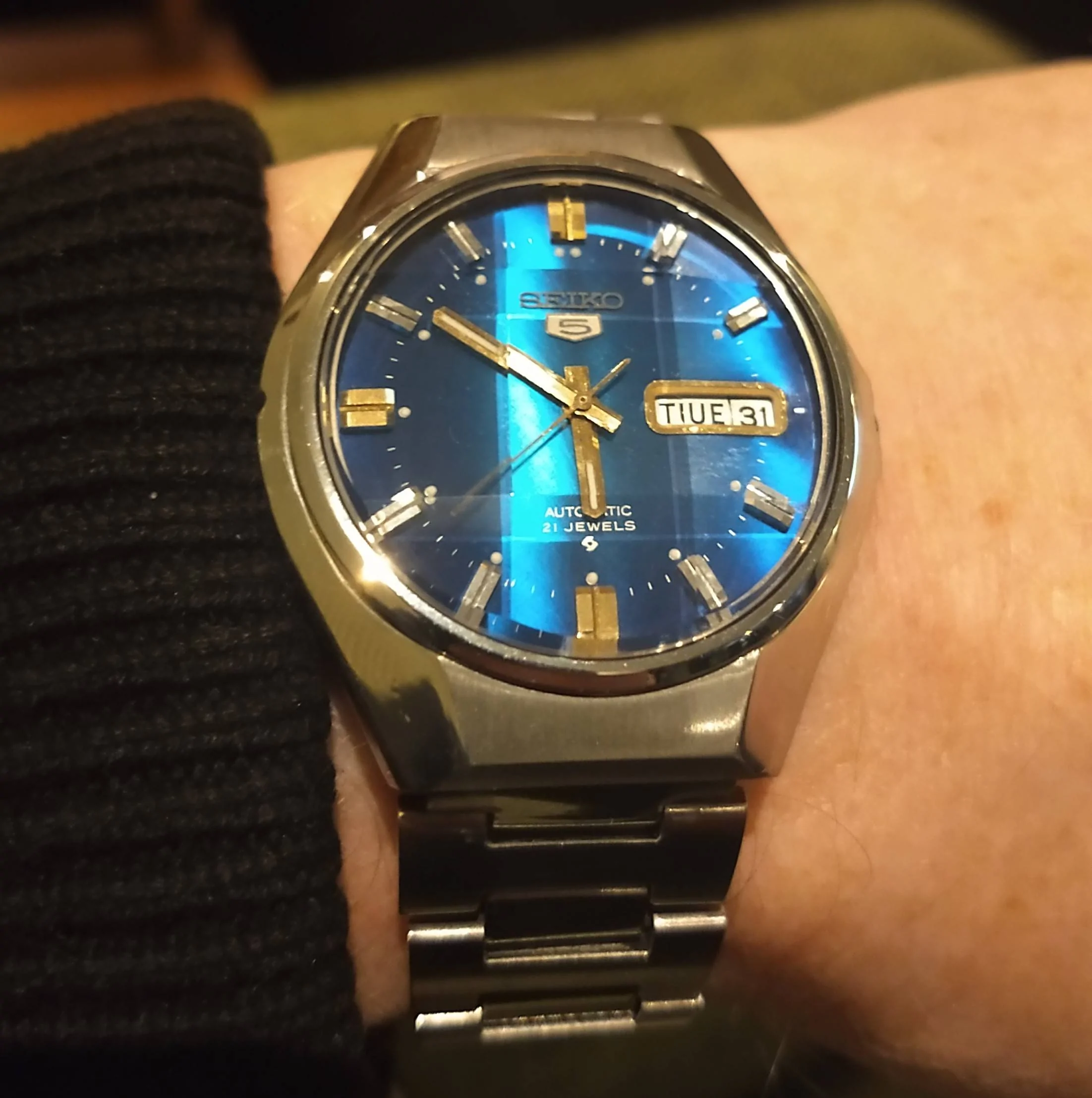 Porsche Cayenne EV Watch collectors - let's talk watches here! IMG_20230131_175019941