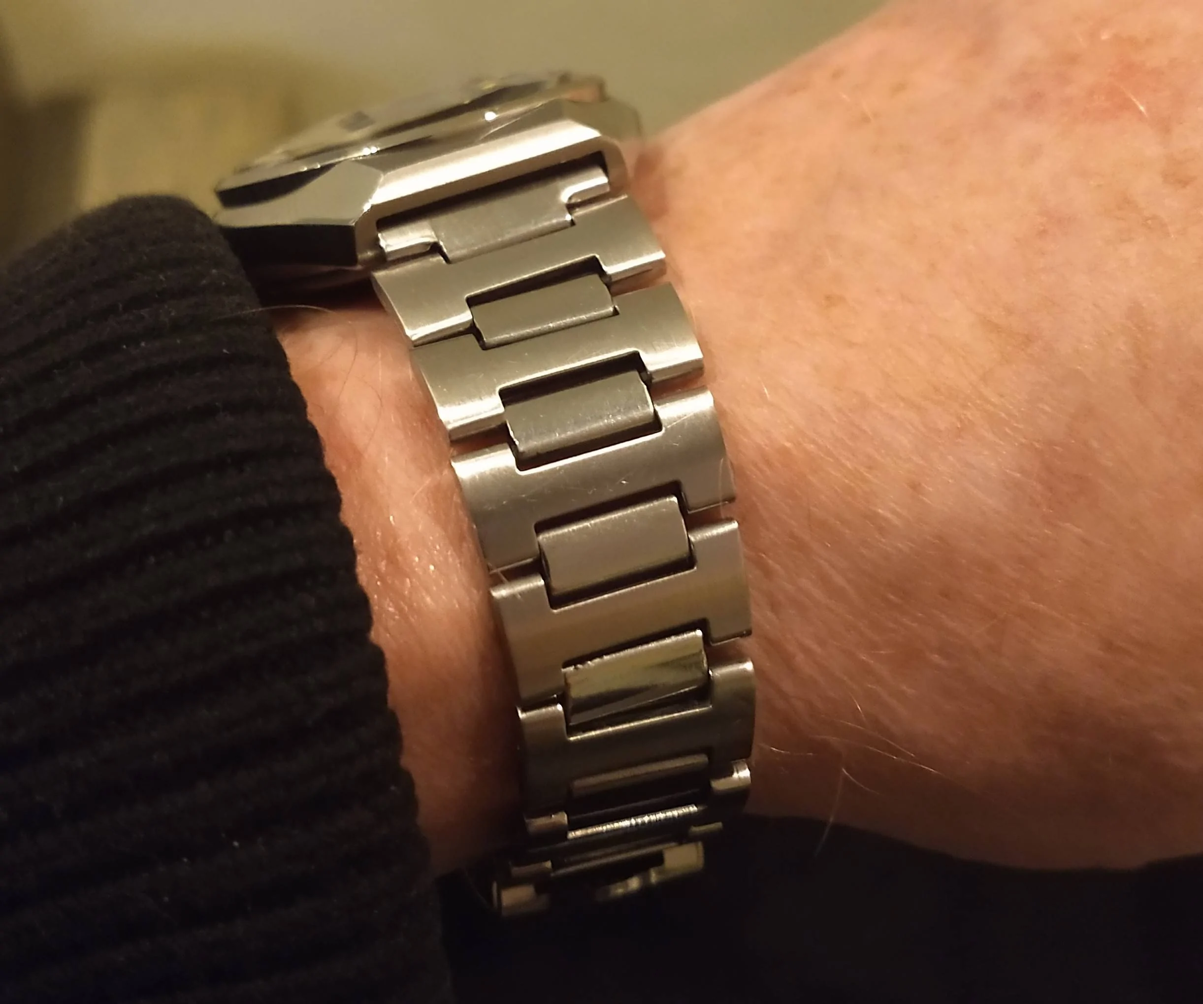 Porsche Cayenne EV Watch collectors - let's talk watches here! IMG_20230131_175123256