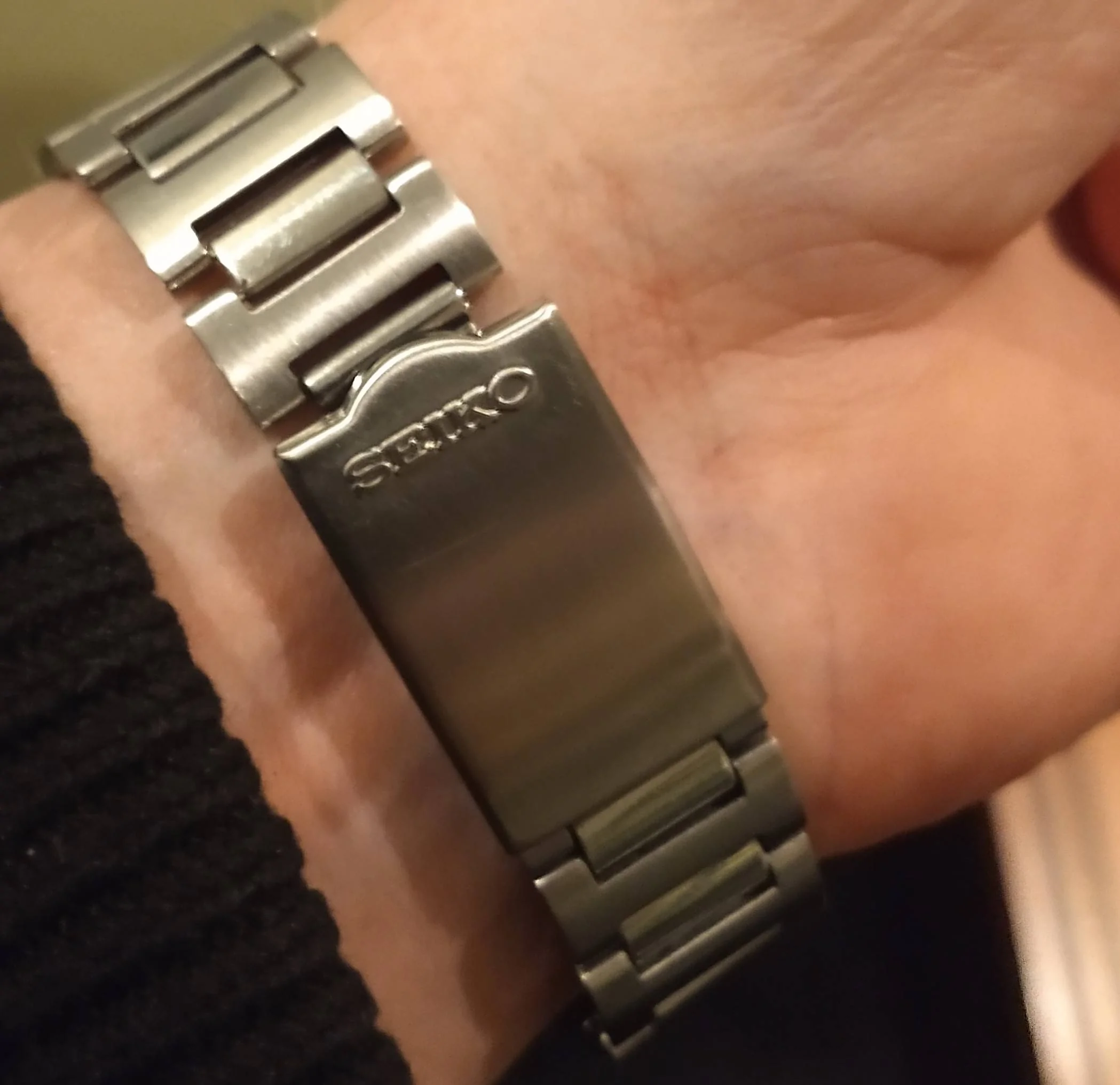 Porsche Cayenne EV Watch collectors - let's talk watches here! IMG_20230131_175132563
