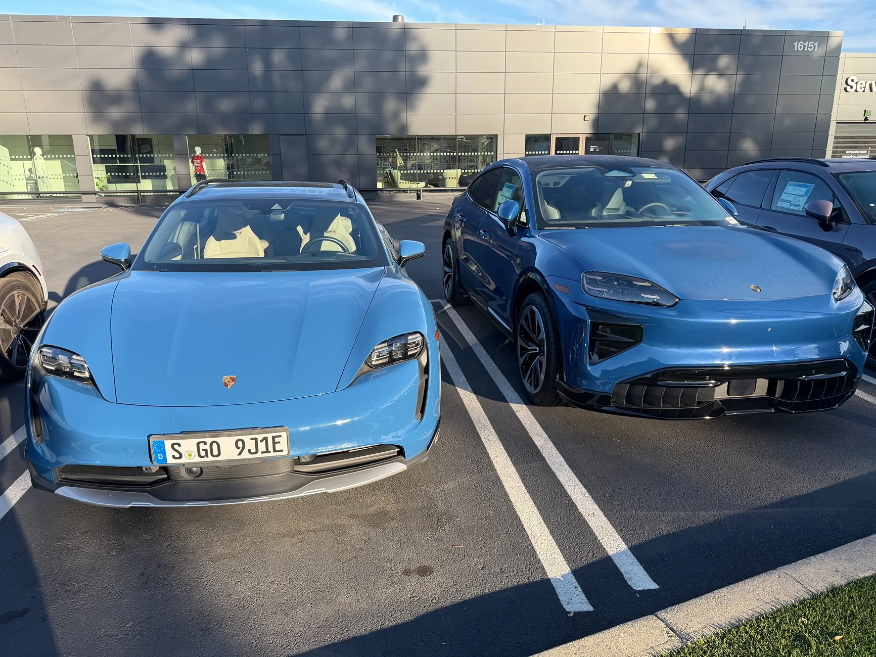Porsche Cayenne EV Napali Blue Cayenne Coupe Turbo EV in the Wild IMG_2071
