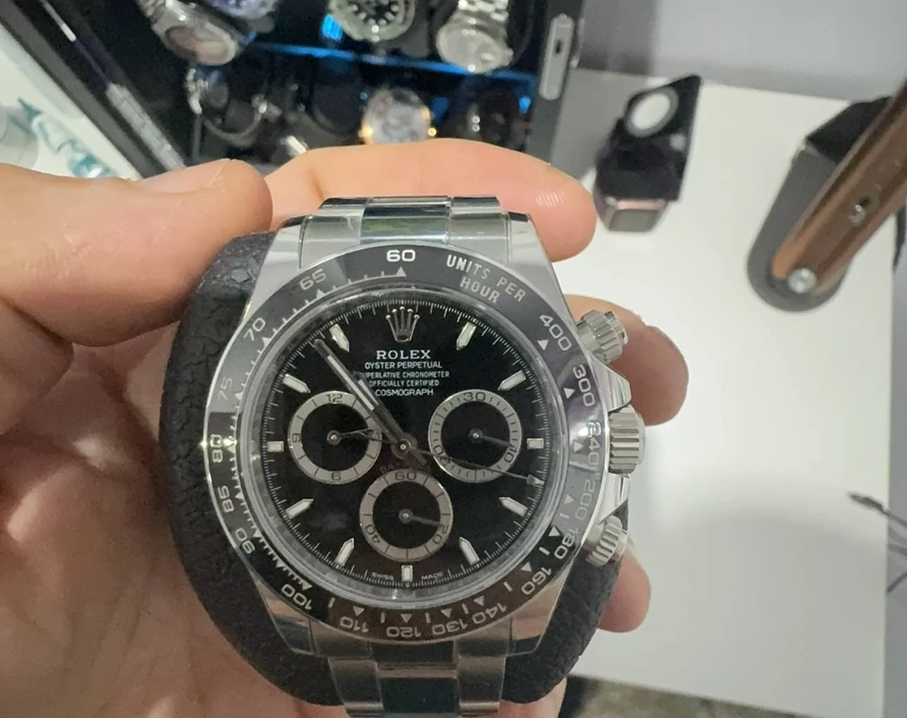 Porsche Cayenne EV Watch collectors - let's talk watches here! IMG_3140
