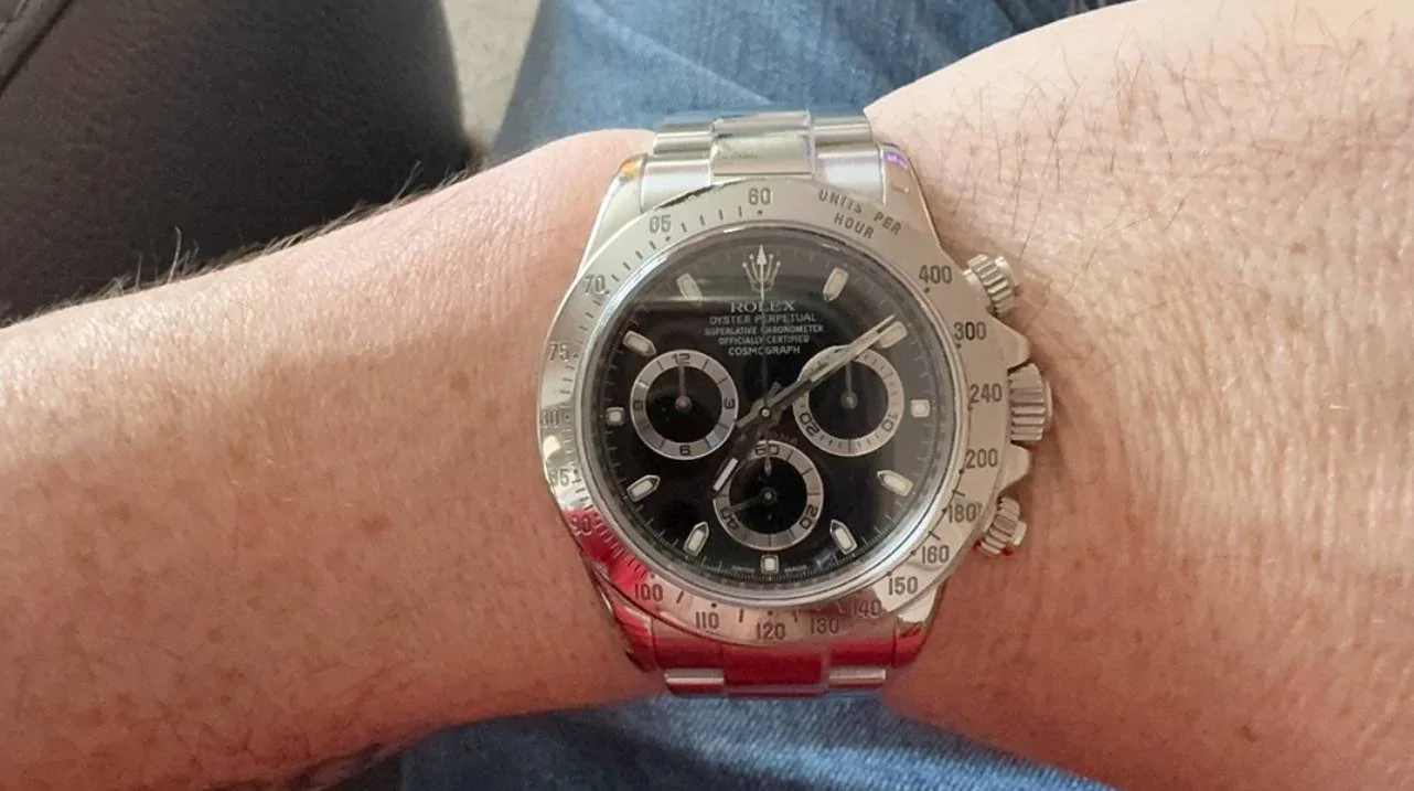 Porsche Cayenne EV Watch collectors - let's talk watches here! IMG_3142