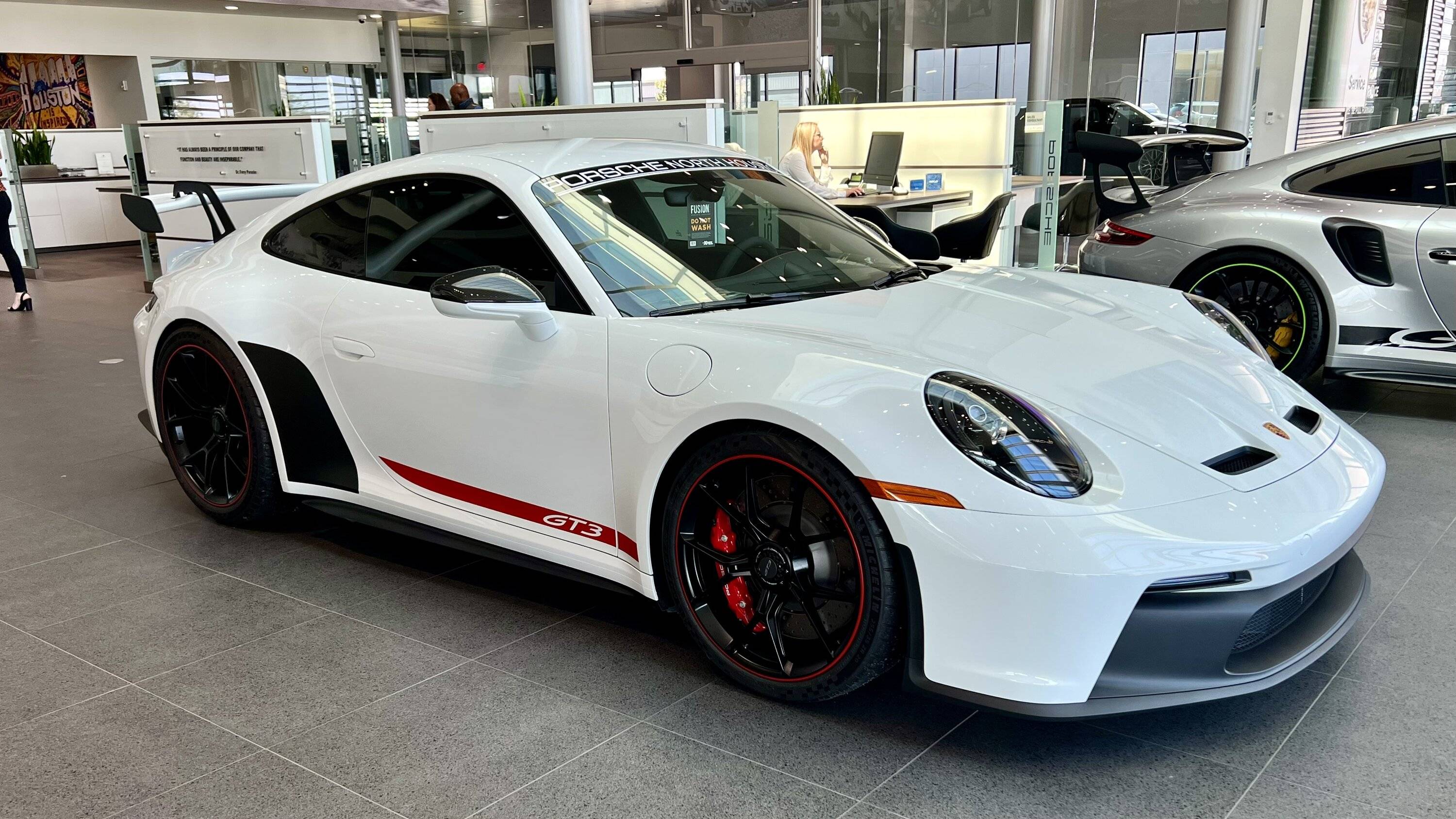 Porsche Cayenne EV 992 GT3RS sighting? IMG_5197