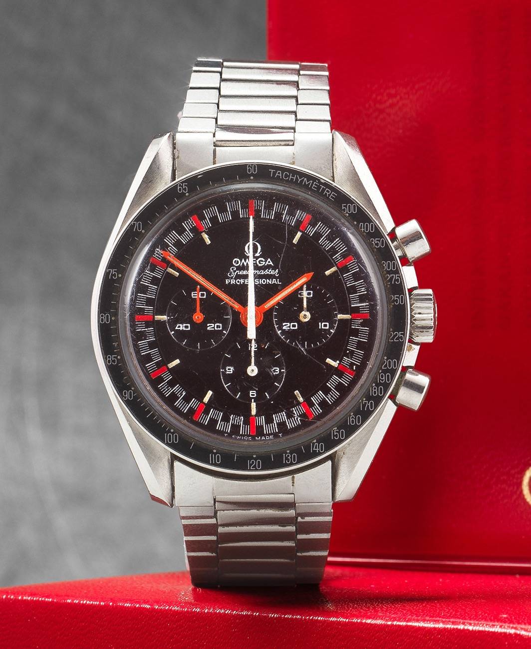 Porsche Cayenne EV Watch collectors - let's talk watches here! IMG_7649