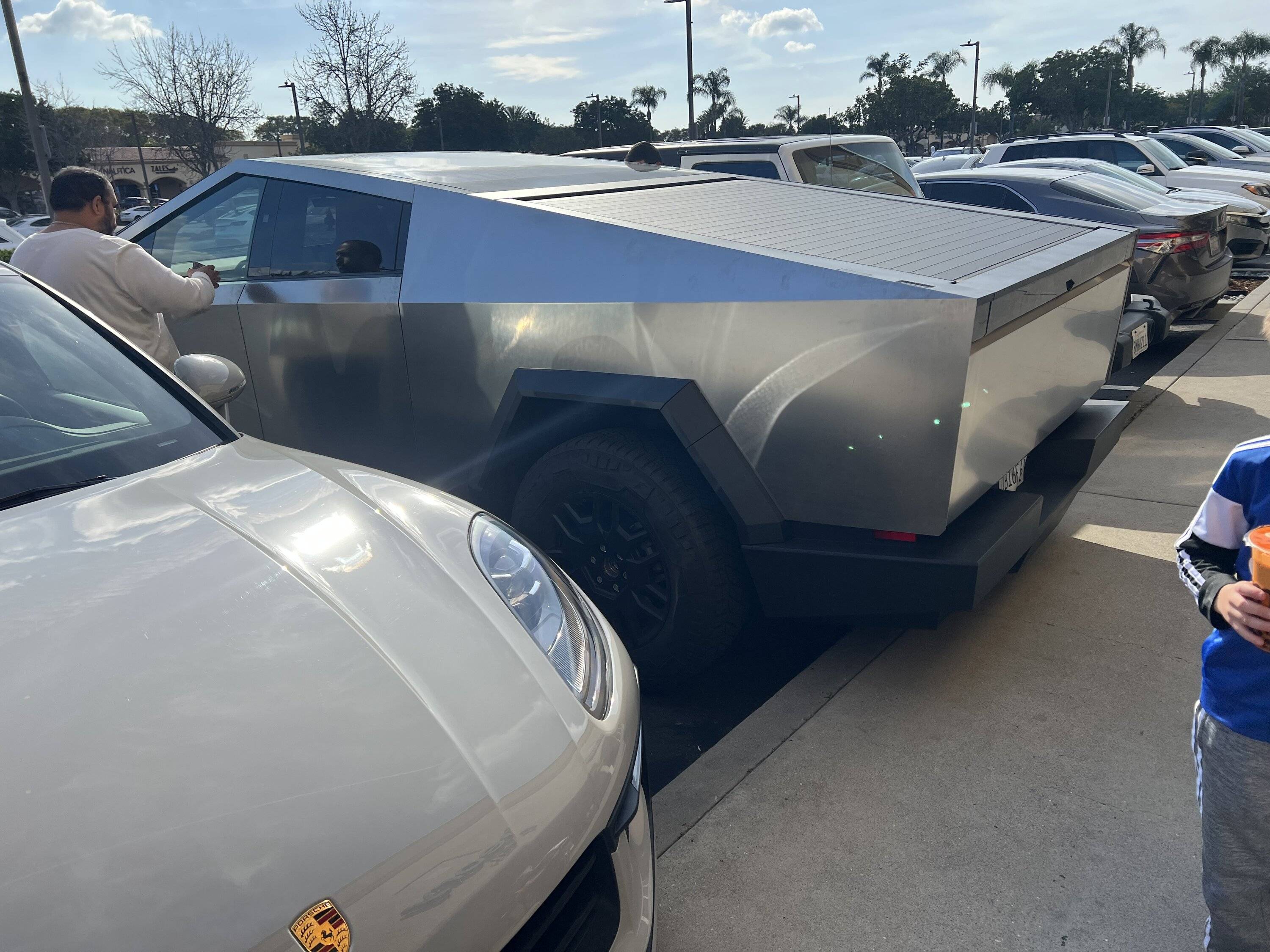 Porsche Cayenne EV Tesla Truck prototype in Houston? IMG_8198