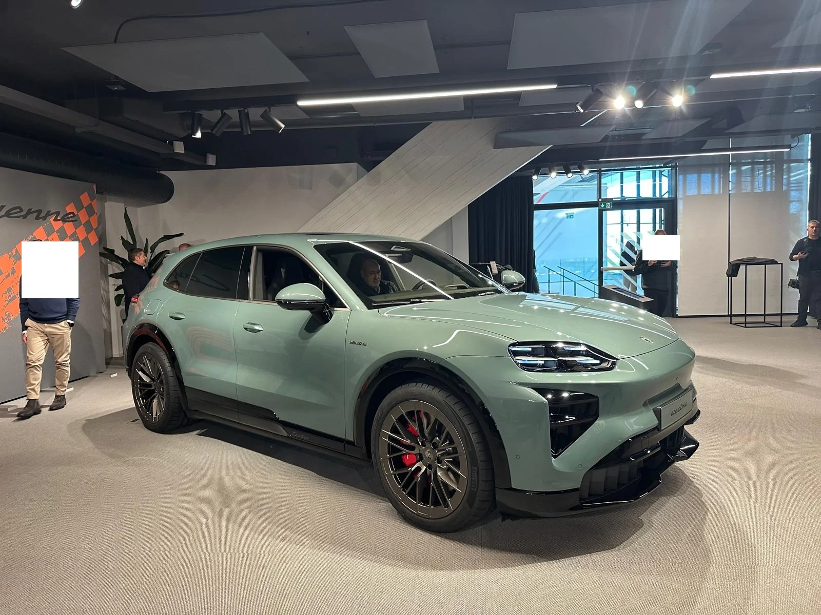 Porsche Cayenne EV Cayenne preview at the Franciacorta Experience Center Italia racetrack Immagine WhatsApp 2025-11-27 ore 16.22.36_f87a0dd
