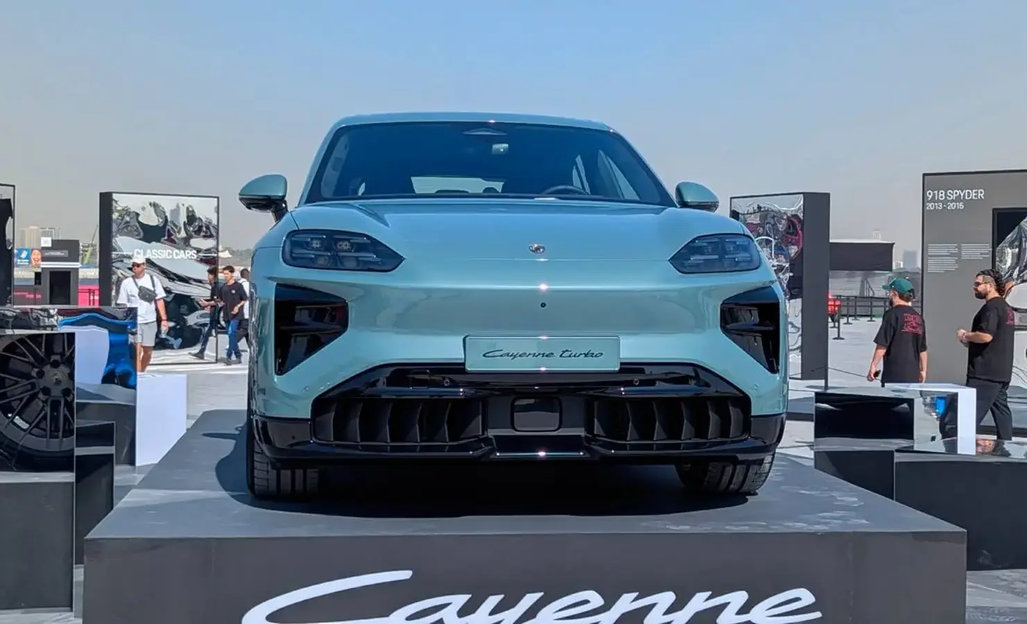 Porsche Cayenne EV Mystic Green Metallic Cayenne EV Turbo - real life outside photos from Dubai Mystic Green Metallic Cayenne EV Turbo - real life outside photos from Dubai 2