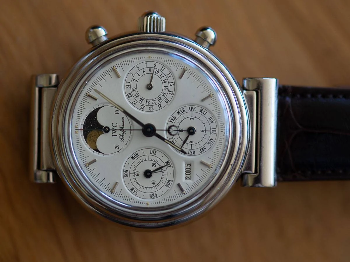 Porsche Cayenne EV Watch collectors - let's talk watches here! P5310030