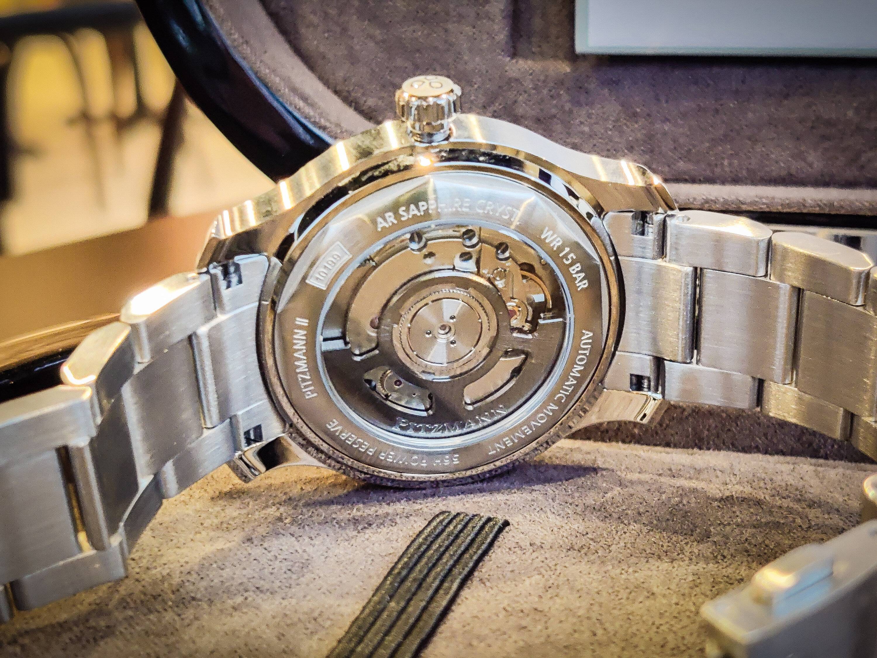 Porsche Cayenne EV Watch collectors - let's talk watches here! PSX_20230131_082539