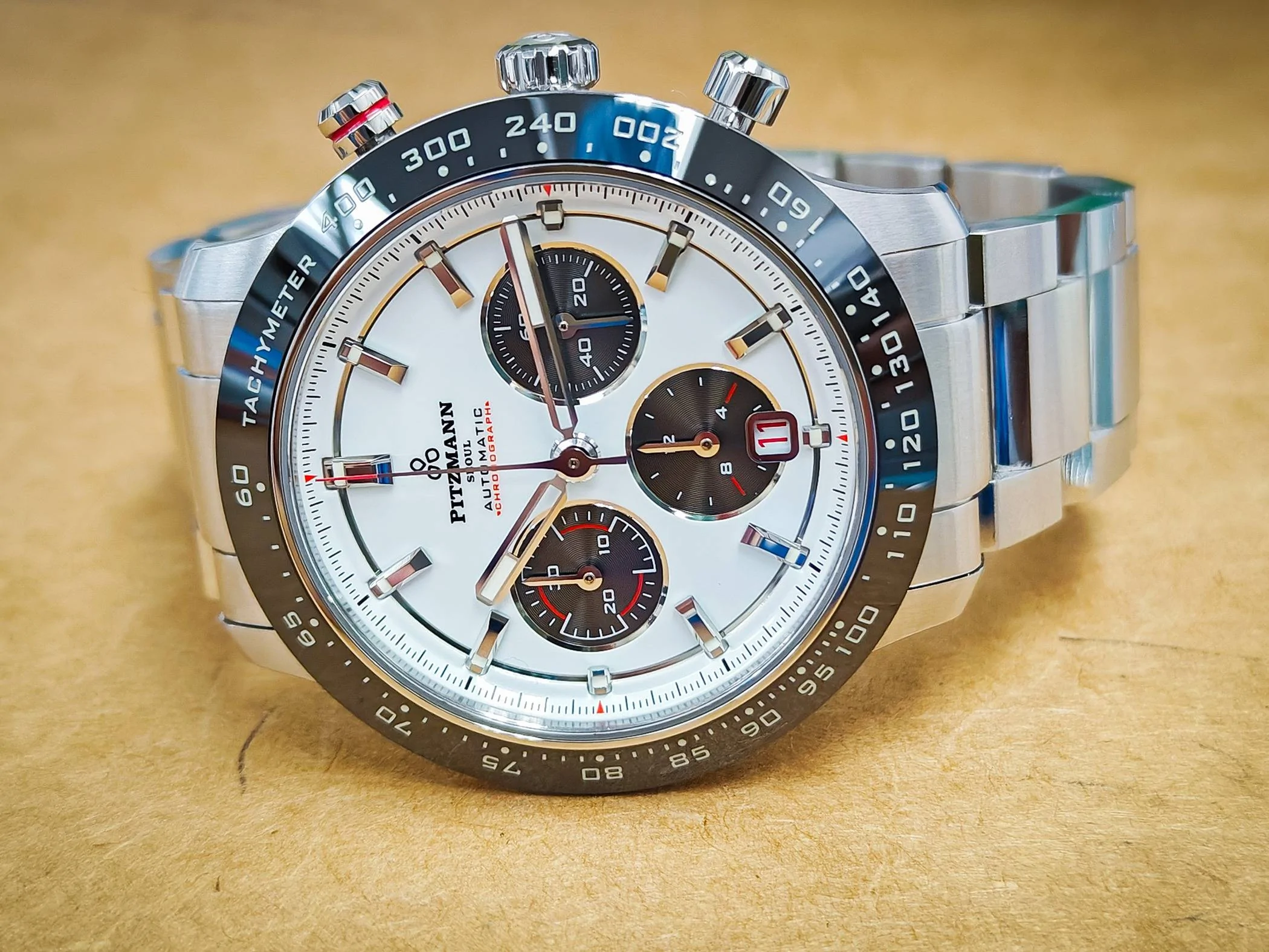Porsche Cayenne EV Watch collectors - let's talk watches here! PSX_20240313_111942