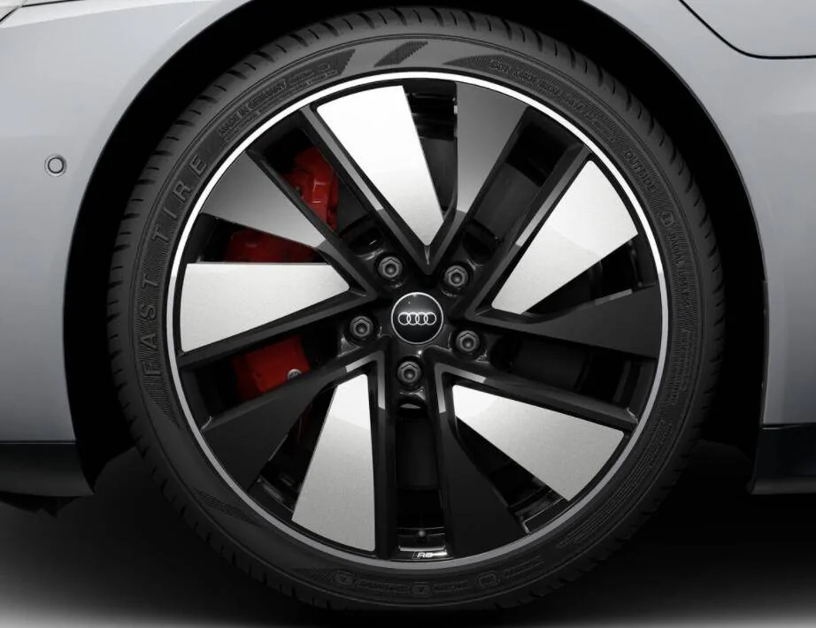 Porsche Cayenne EV 2021 Audi RS e-tron GT Prototype Review Screenshot 2021-02-10 at 08.51.15