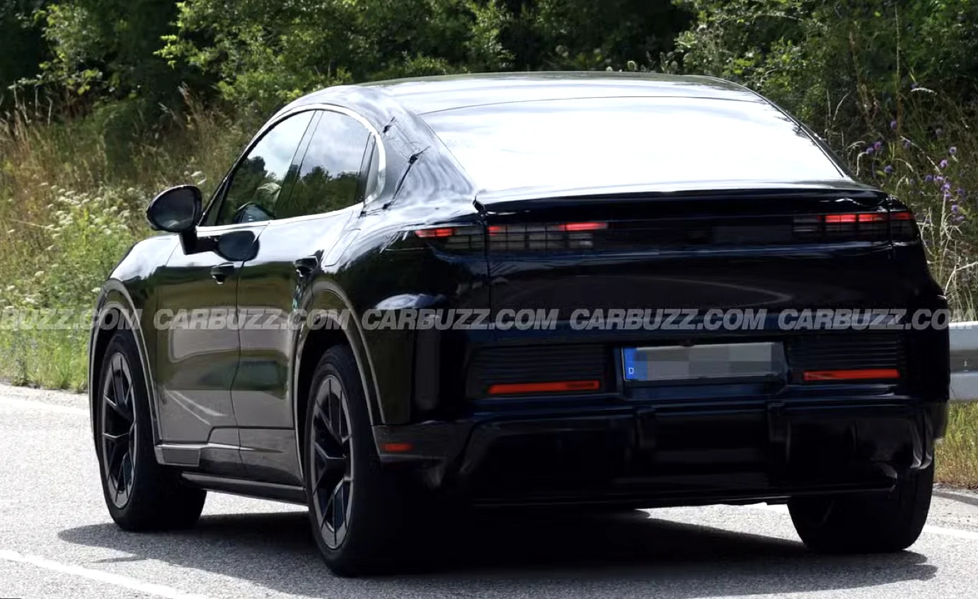 Porsche Cayenne EV New RemoveBeforeRace Cayenne EV Video Screenshot 2026-01-02 at 15.41.34