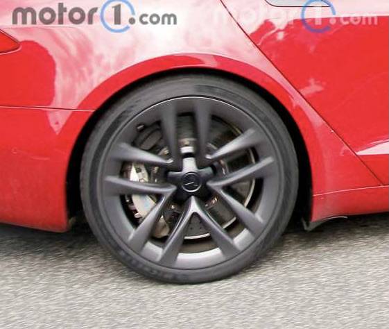 Porsche Cayenne EV Plaid beats Taycan Turbo by 11 seconds around ring... will Porsche respond? tesla-model-s-plaid-spied-at-the-nurburgrin