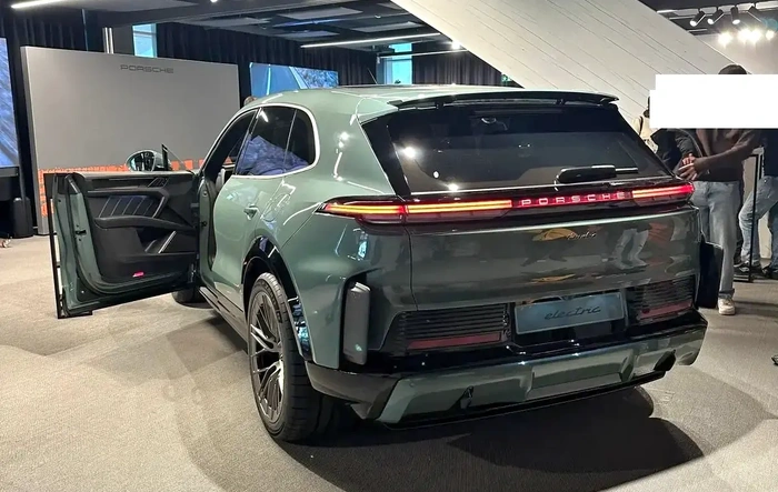 Cayenne EV preview at the Franciacorta Experience Center Italia racetrack