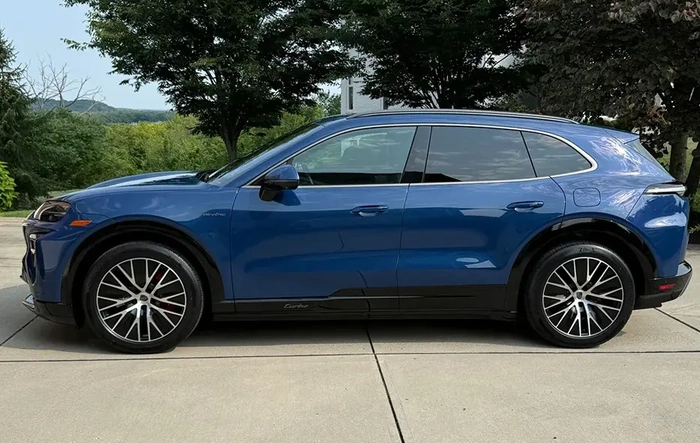 Picked up my Cayenne Turbo EV on Saturday
