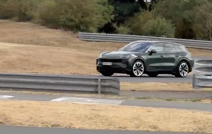 Silverstone track w/ my Cayenne Electric Turbo