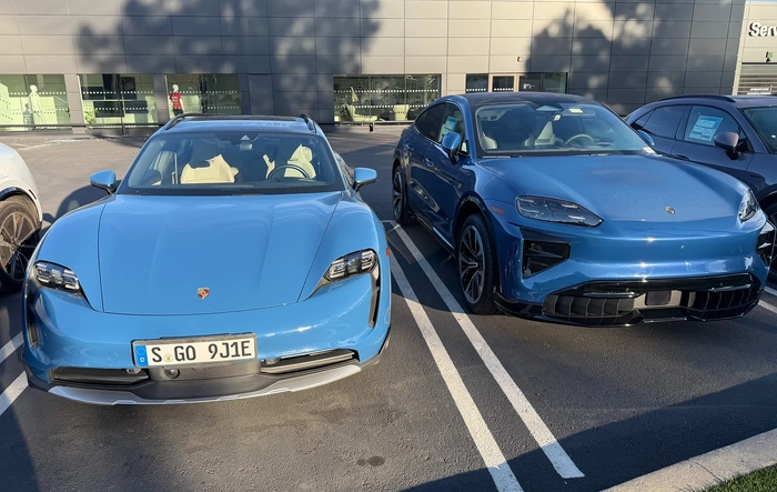 Napali Blue Cayenne Coupe Turbo EV in the Wild